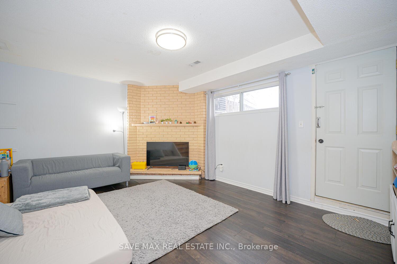 Photo 22 of 55 Crosswood Lane, Brampton, Brampton North — HOMEH