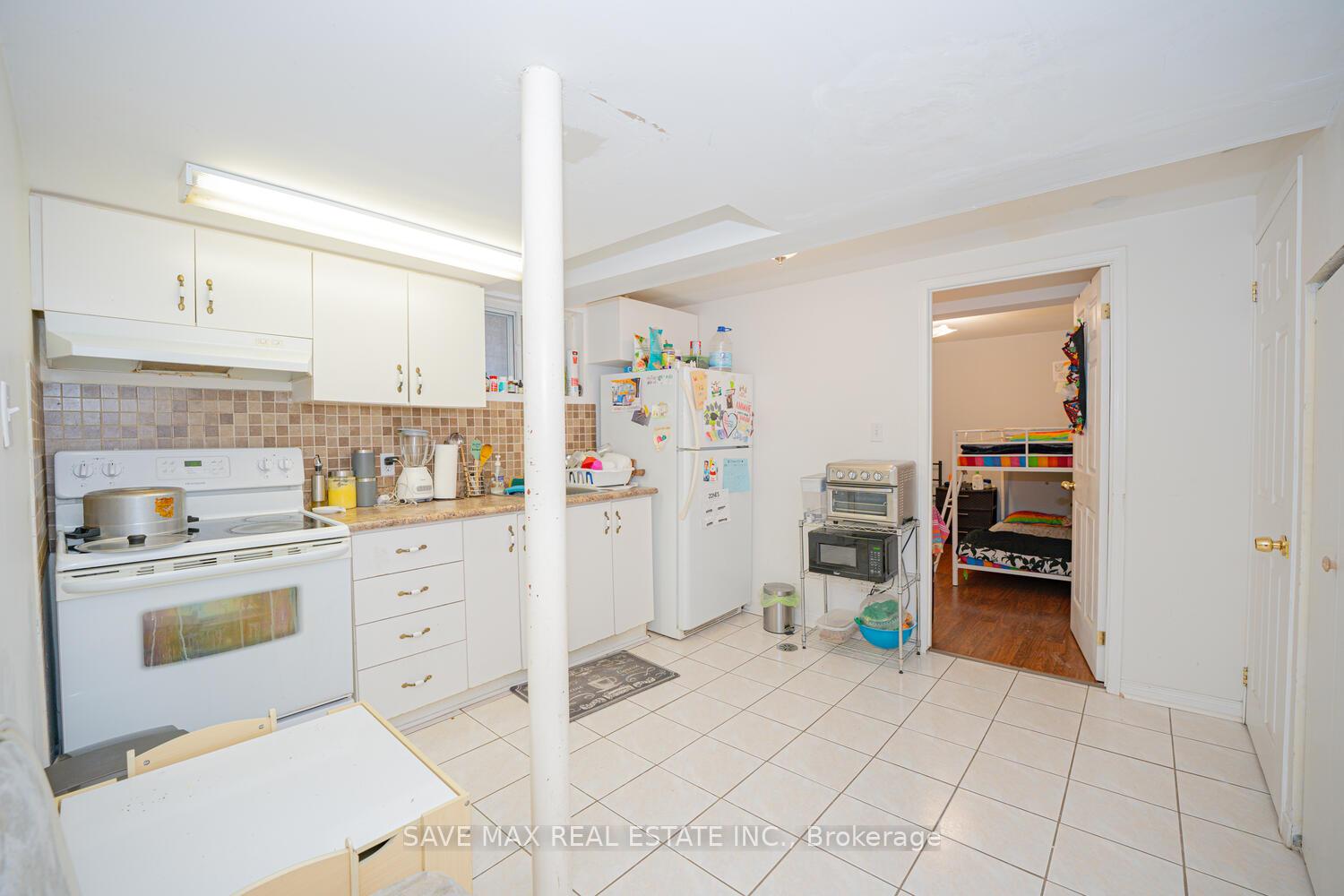 Photo 23 of 55 Crosswood Lane, Brampton, Brampton North — HOMEH