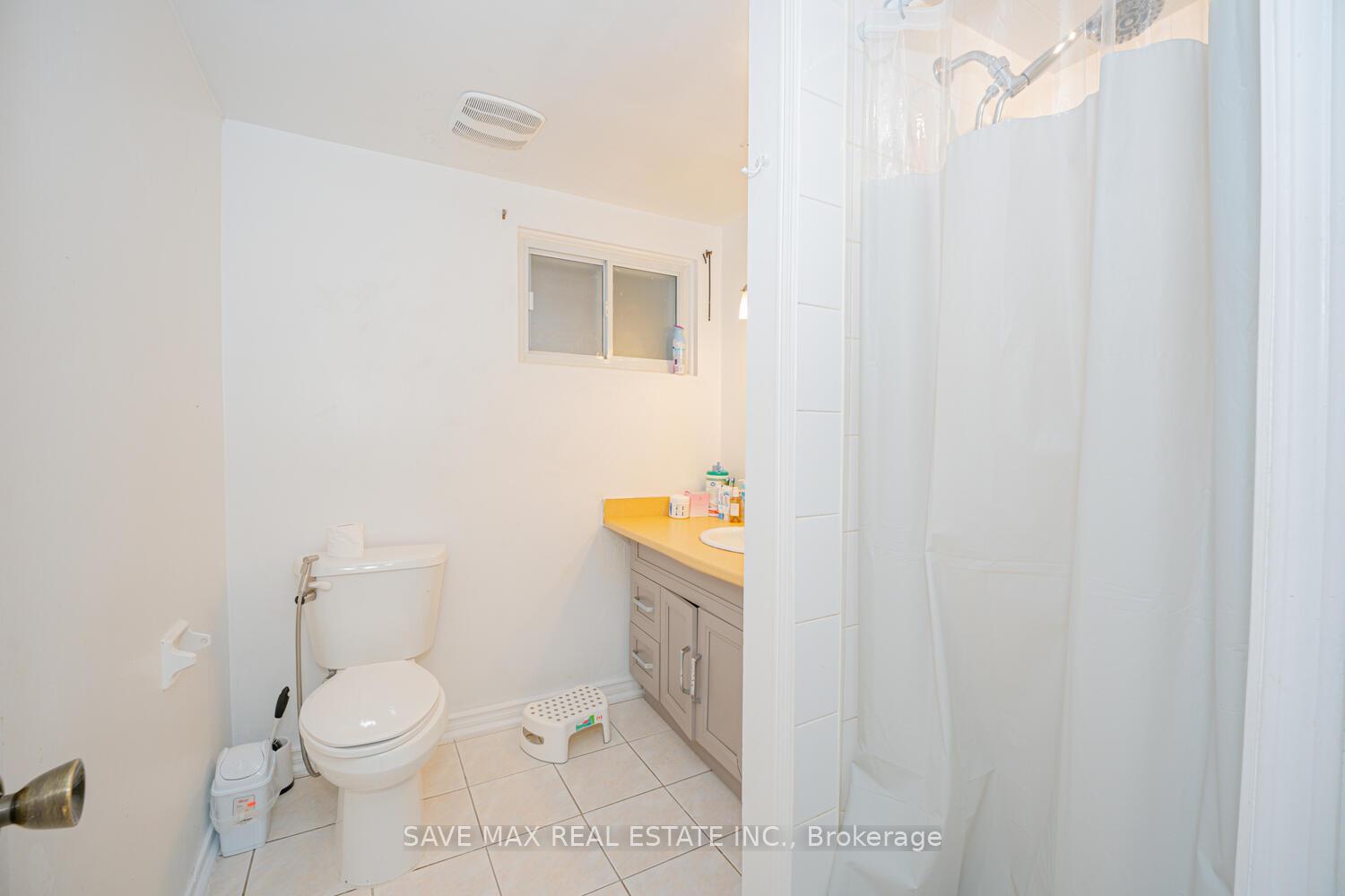Photo 27 of 55 Crosswood Lane, Brampton, Brampton North — HOMEH