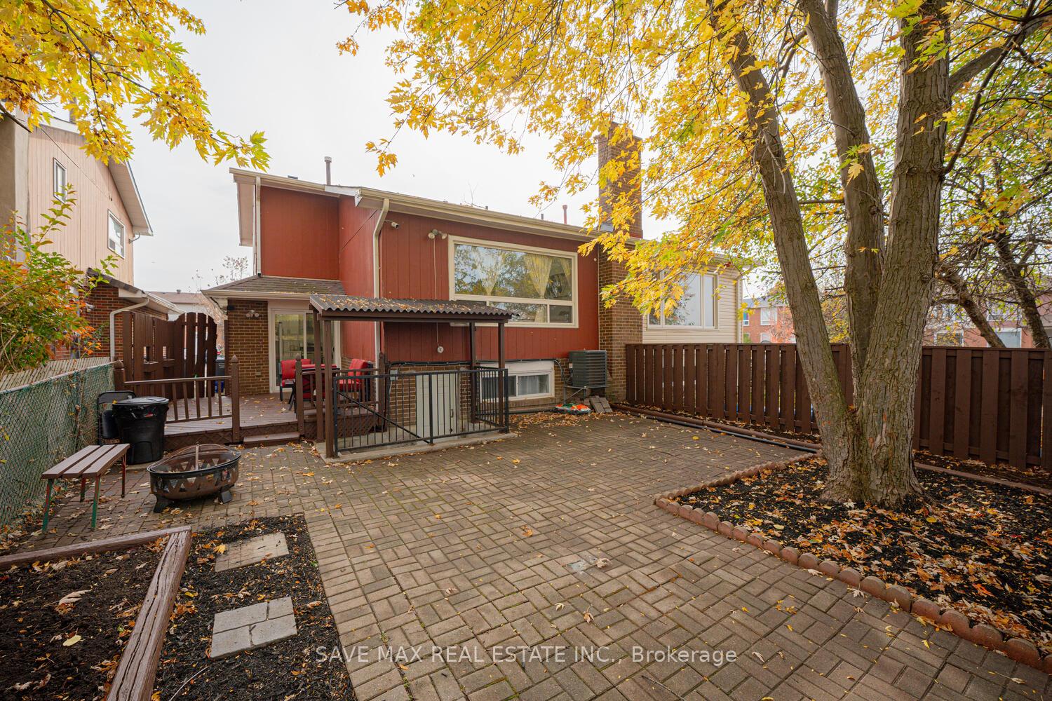 Photo 33 of 55 Crosswood Lane, Brampton, Brampton North — HOMEH
