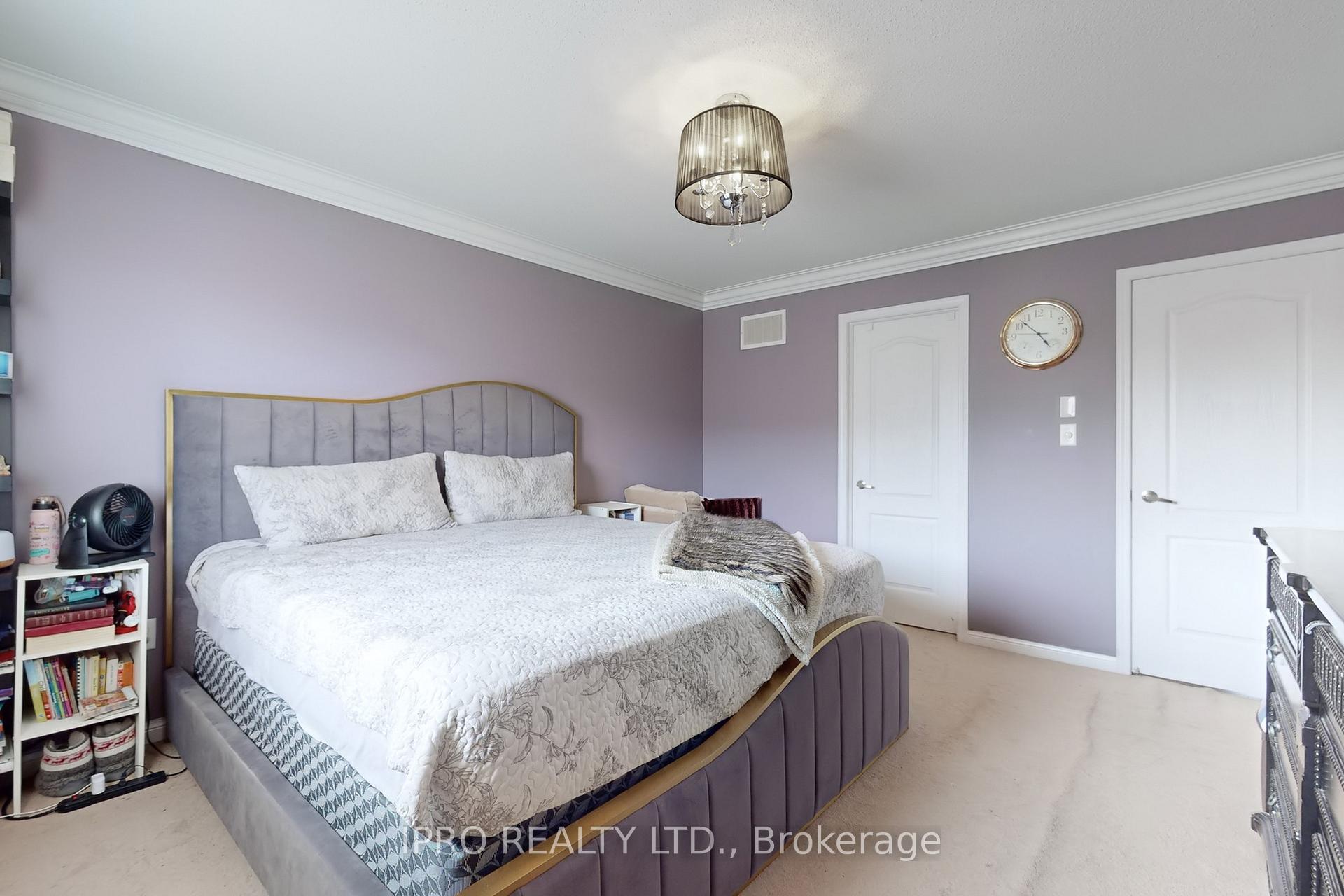 Photo 23 of 41 Bevington Road, Brampton, Northwest Brampton — HOMEH