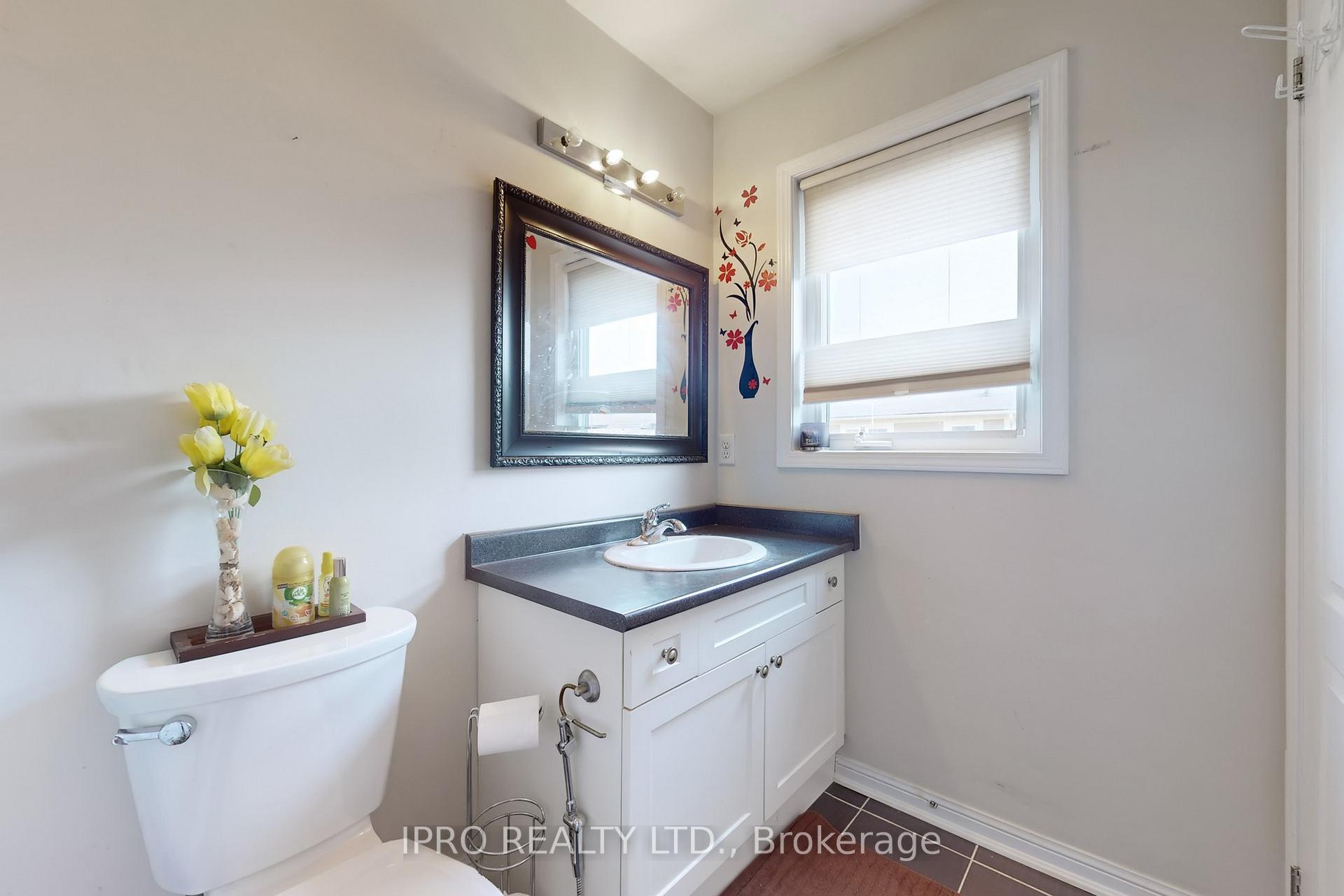 Photo 19 of 41 Bevington Road, Brampton, Northwest Brampton — HOMEH