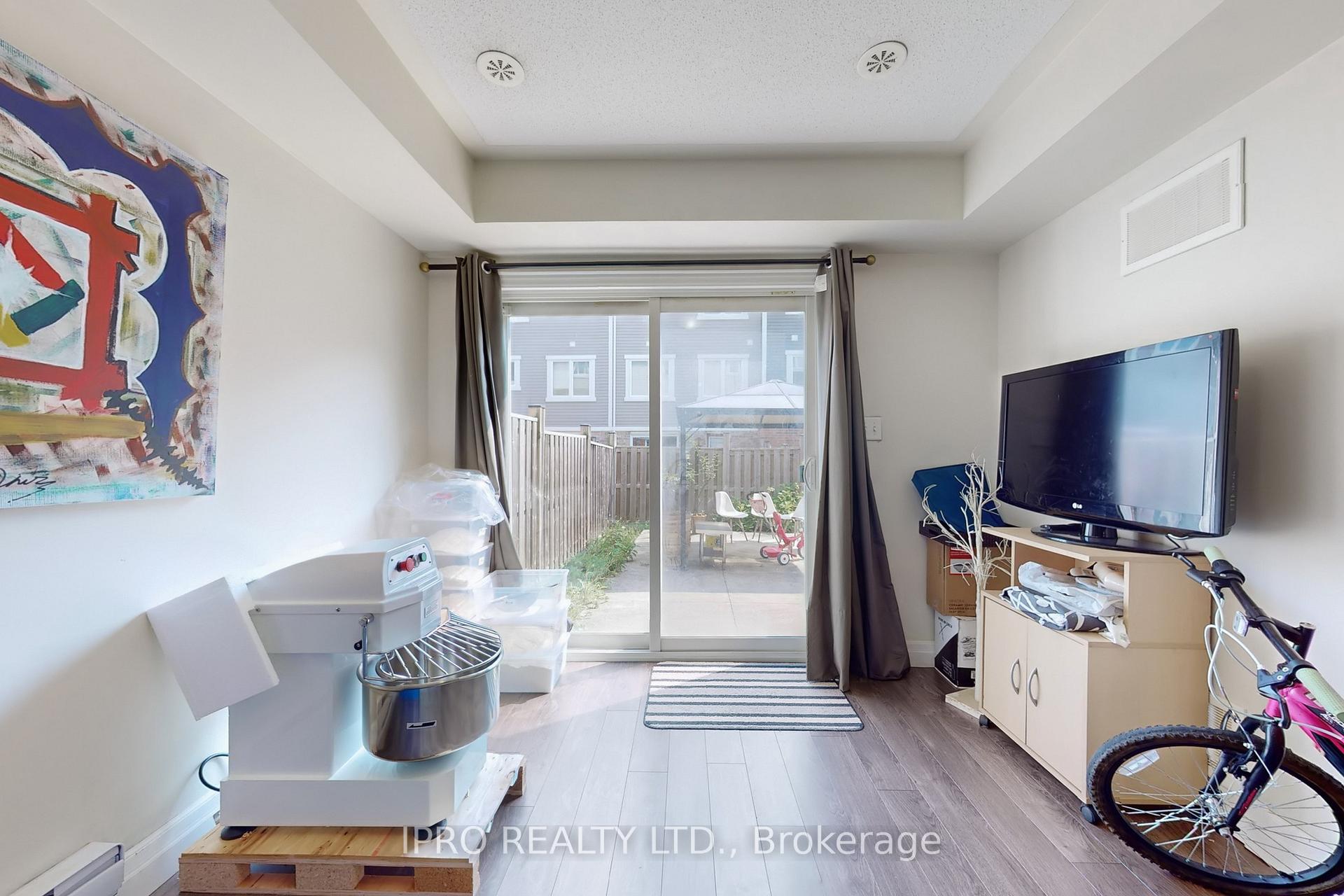 Photo 30 of 41 Bevington Road, Brampton, Northwest Brampton — HOMEH