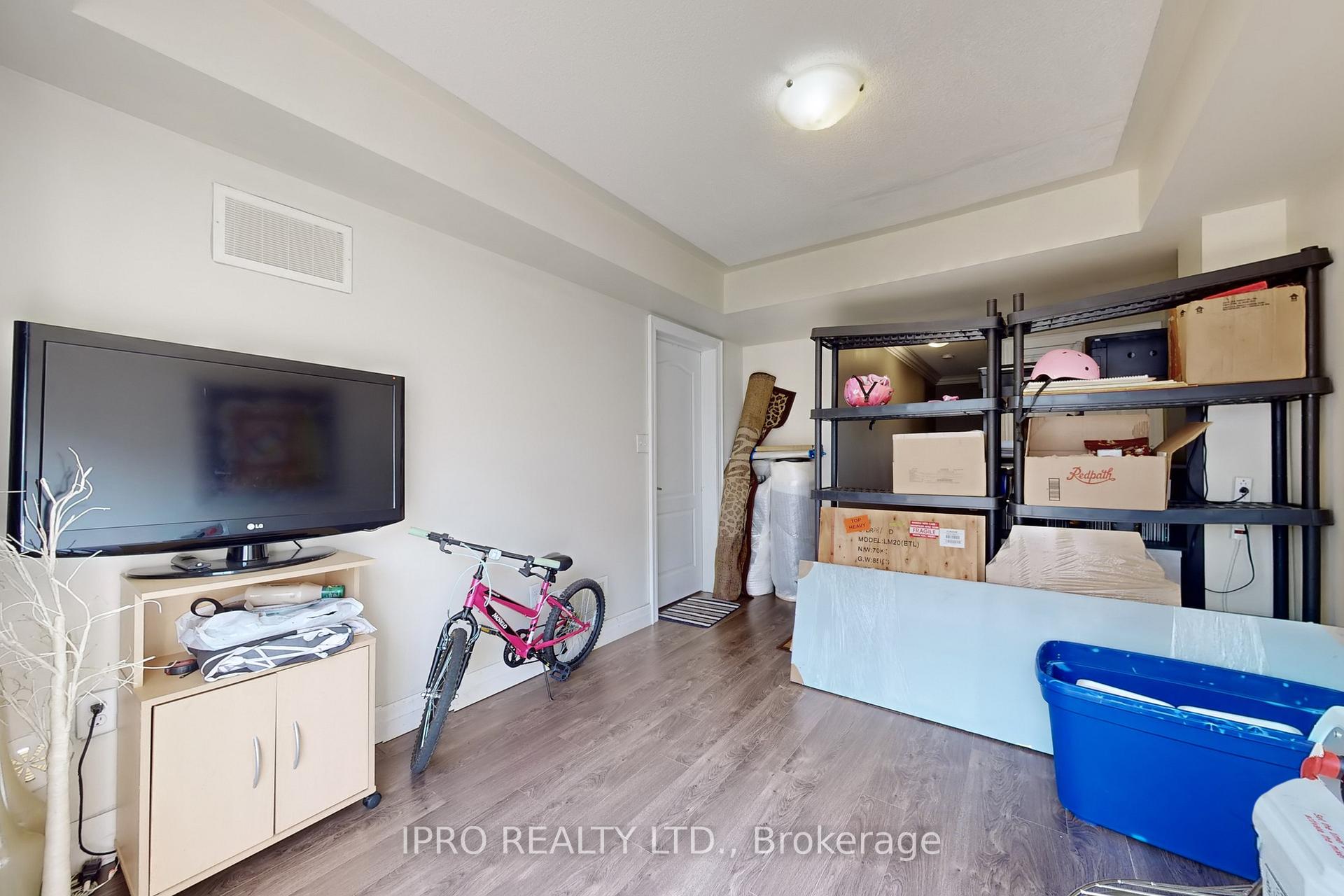 Photo 28 of 41 Bevington Road, Brampton, Northwest Brampton — HOMEH