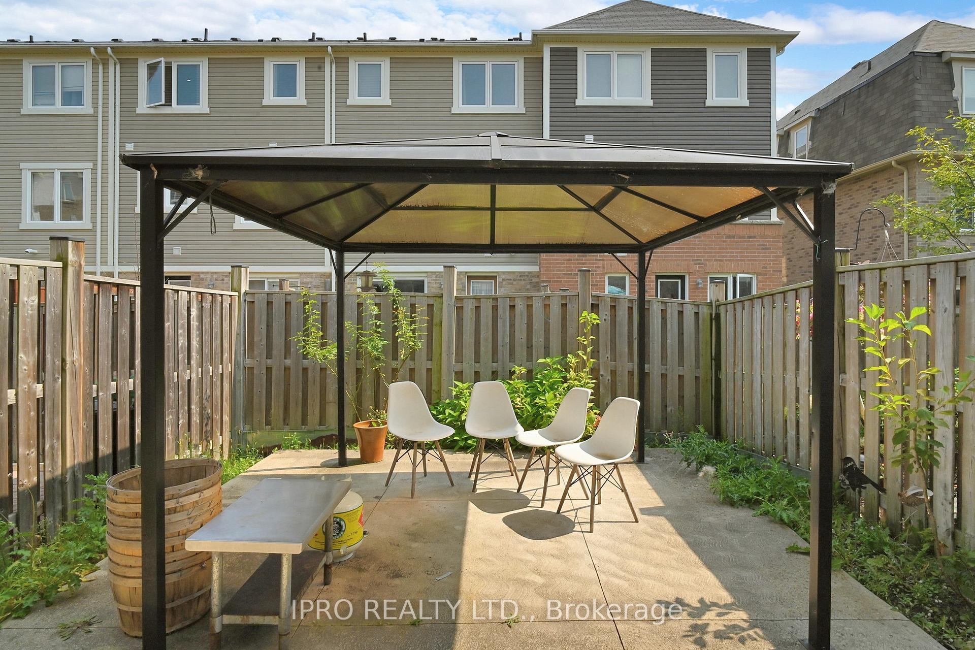 Photo 27 of 41 Bevington Road, Brampton, Northwest Brampton — HOMEH