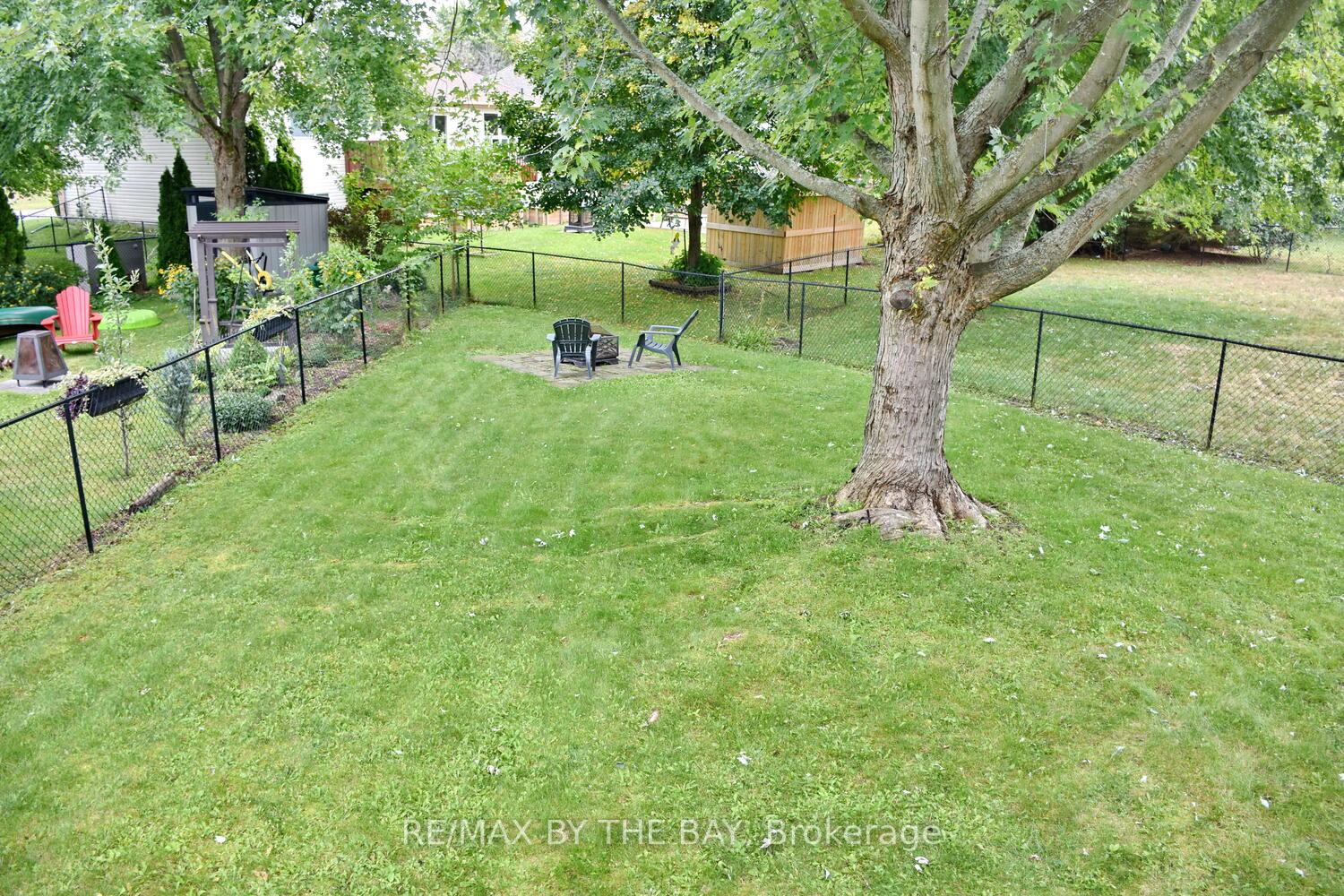 Photo 26 of 22 Silversands Crescent, Wasaga Beach — HOMEH