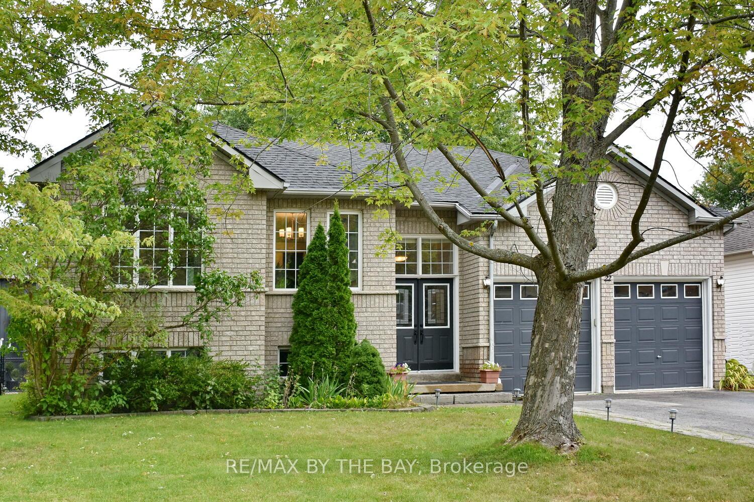 Photo 30 of 22 Silversands Crescent, Wasaga Beach — HOMEH
