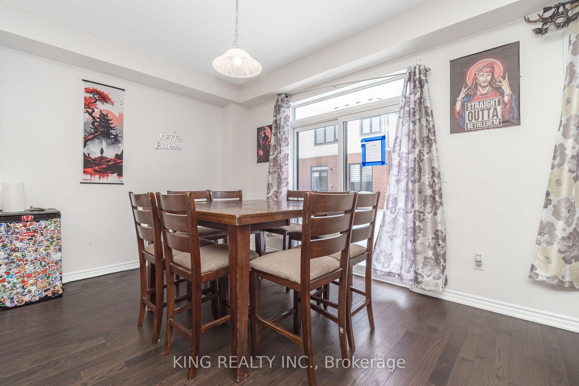 Photo 17 of 52 Gemini Drive, Barrie, Rural Barrie Southeast — HOMEH