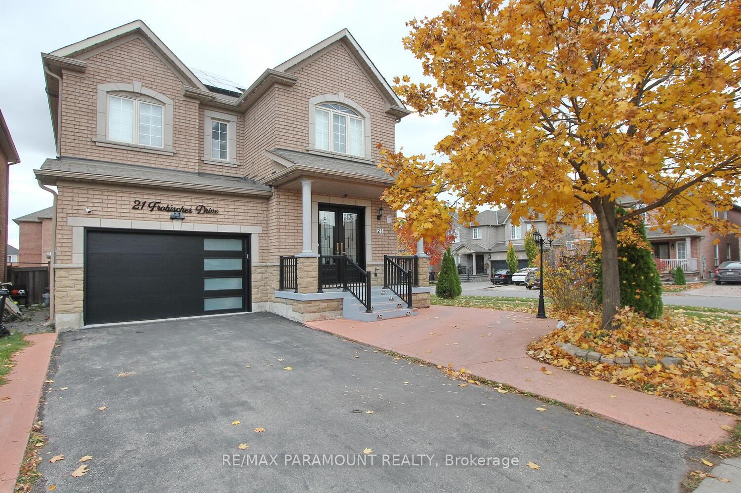 Photo 1 of 21 Frobischer Drive, Brampton, Sandringham-Wellington — HOMEH