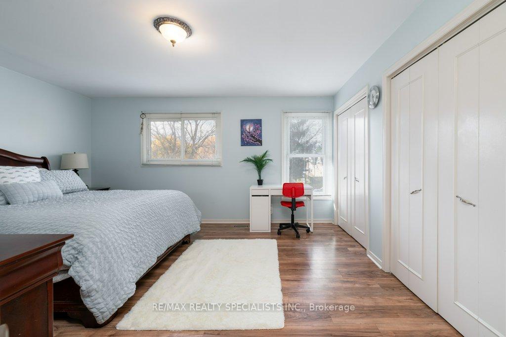 Photo 18 of 2470 Cobbinshaw Circle, Mississauga, Meadowvale — HOMEH