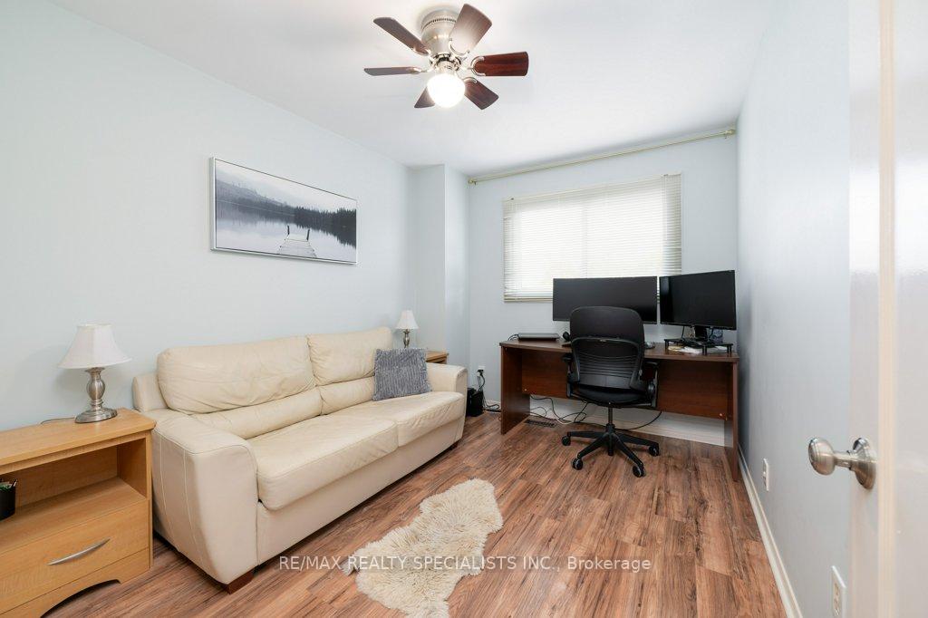 Photo 26 of 2470 Cobbinshaw Circle, Mississauga, Meadowvale — HOMEH