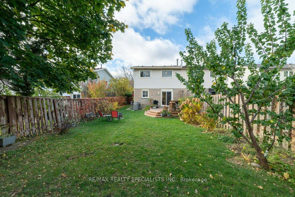 Photo 29 of 2470 Cobbinshaw Circle, Mississauga, Meadowvale — HOMEH