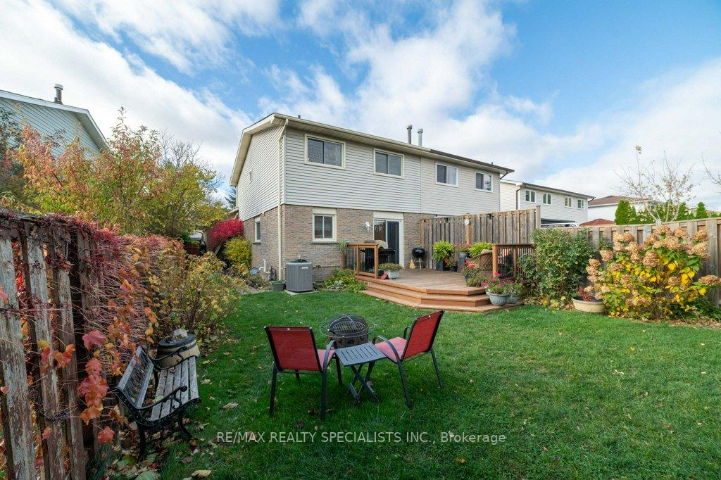 Photo 31 of 2470 Cobbinshaw Circle, Mississauga, Meadowvale — HOMEH