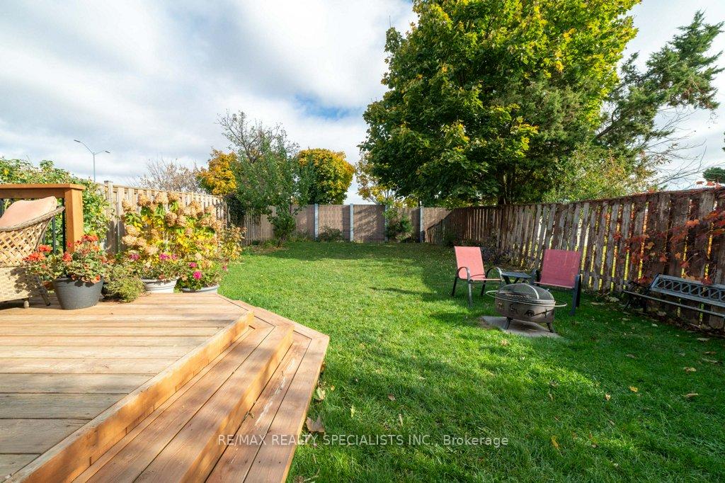 Photo 38 of 2470 Cobbinshaw Circle, Mississauga, Meadowvale — HOMEH