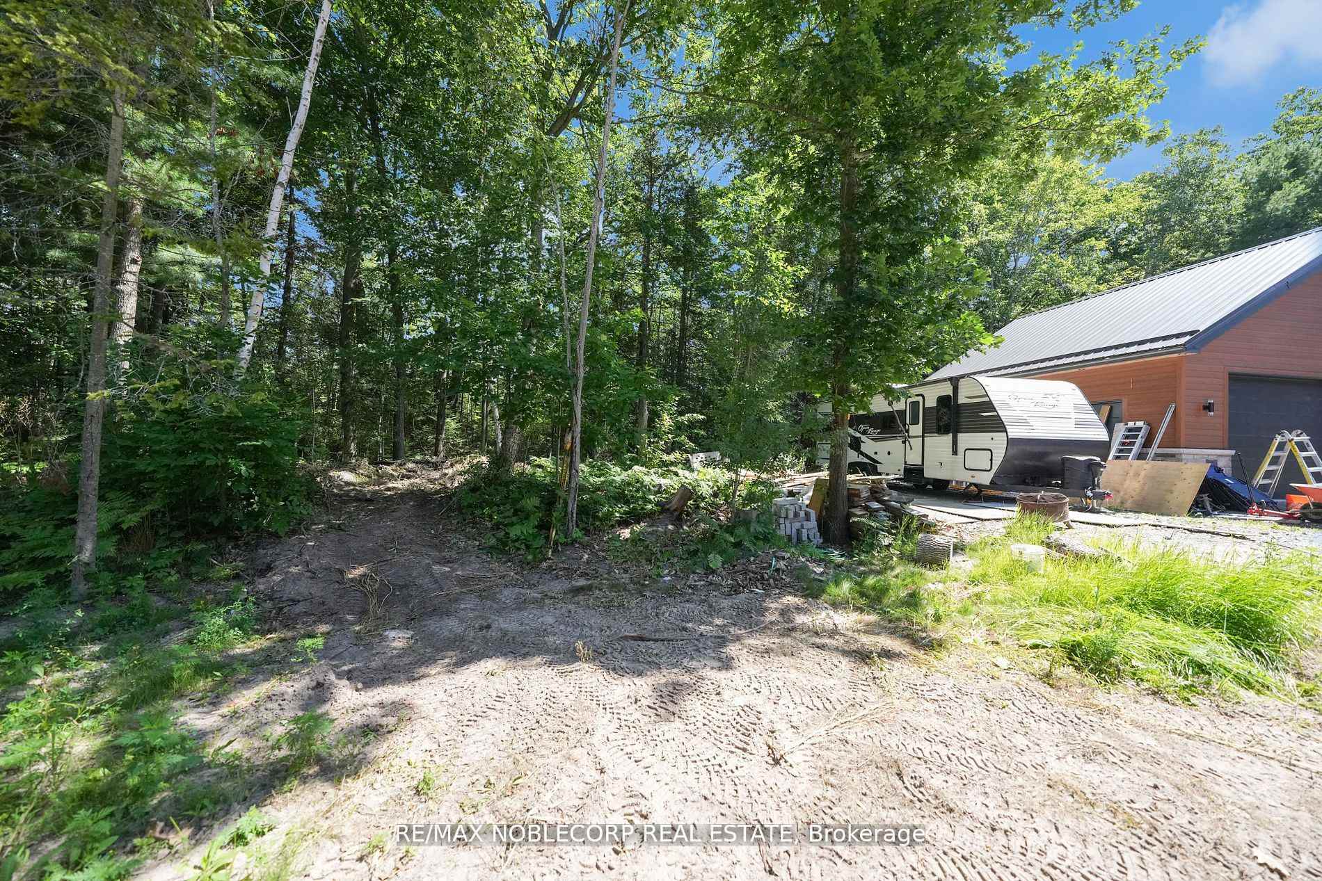 Photo 22 of 403 Tiny Beaches Road S, Tiny, Rural Tiny — HOMEH