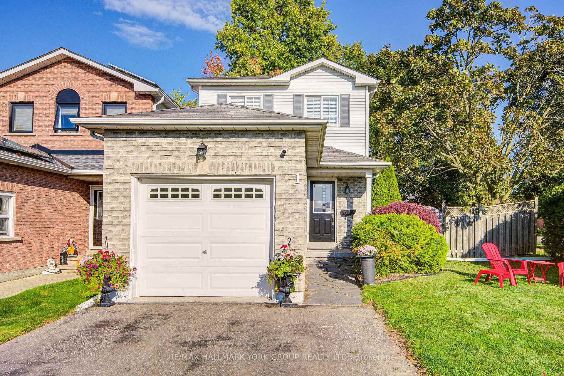 Front of 1 Parklawn Drive