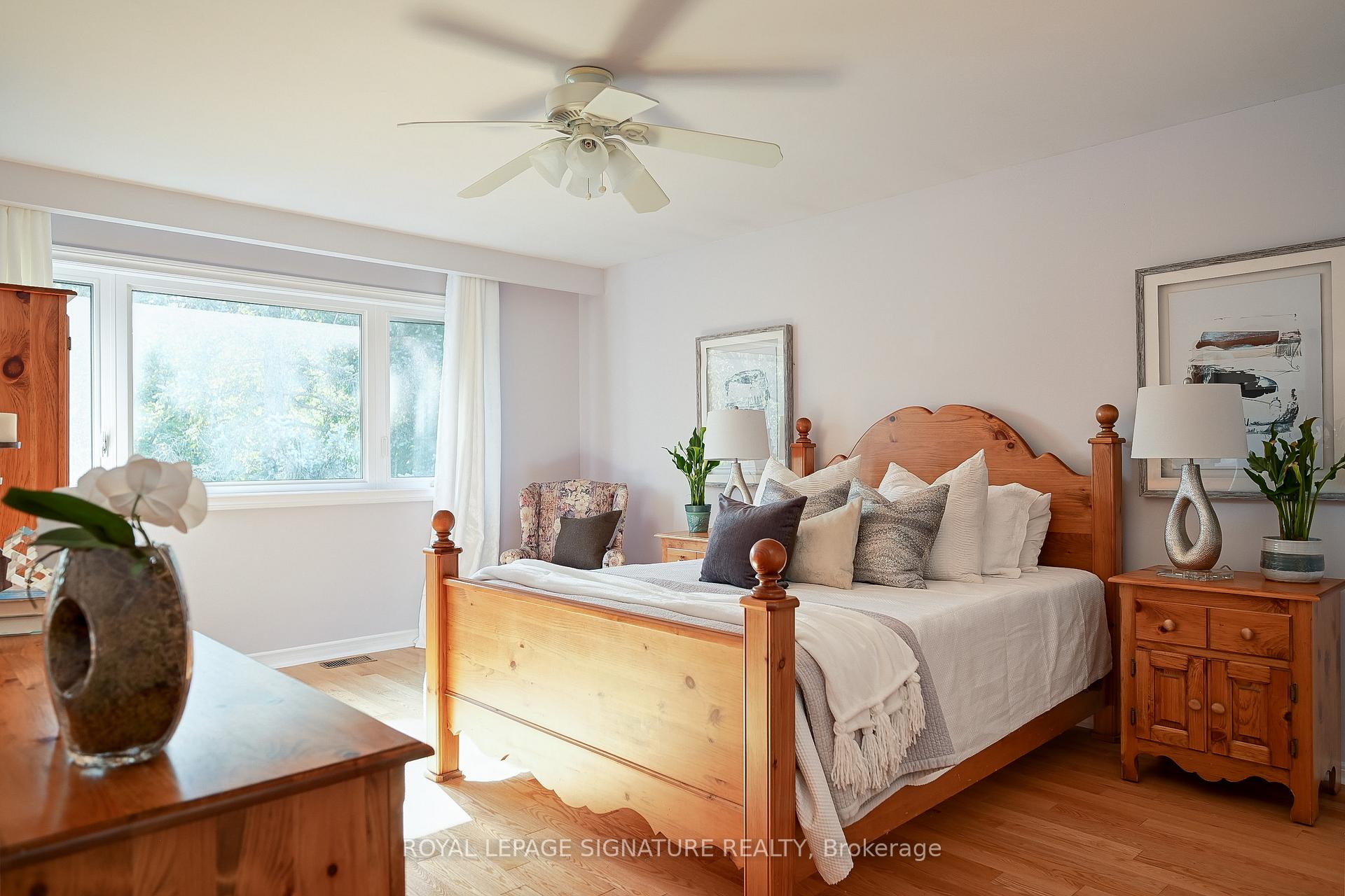Photo 19 of 26 Oak Lea Circle, Markham, Markham Village — HOMEH