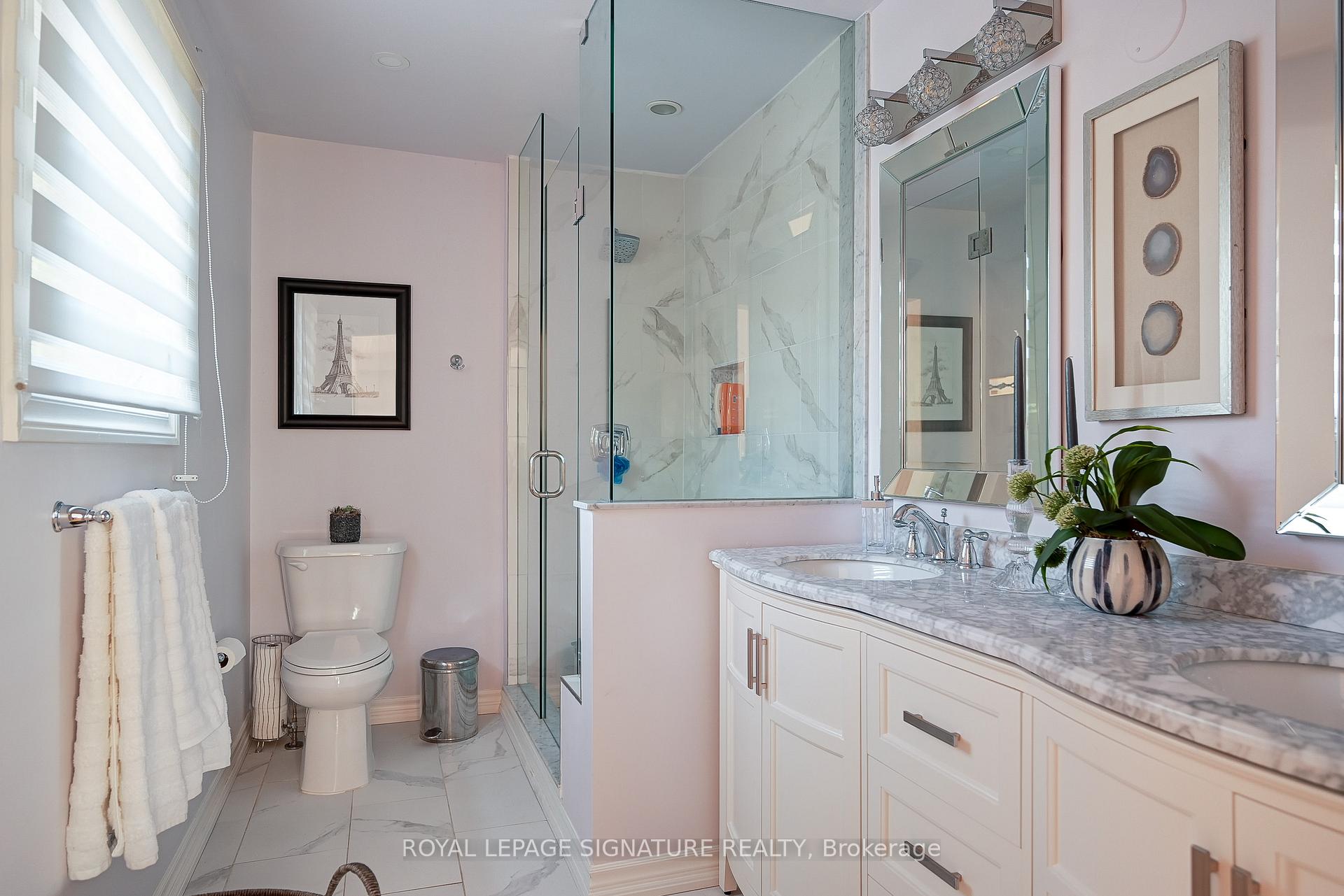 Photo 15 of 26 Oak Lea Circle, Markham, Markham Village — HOMEH