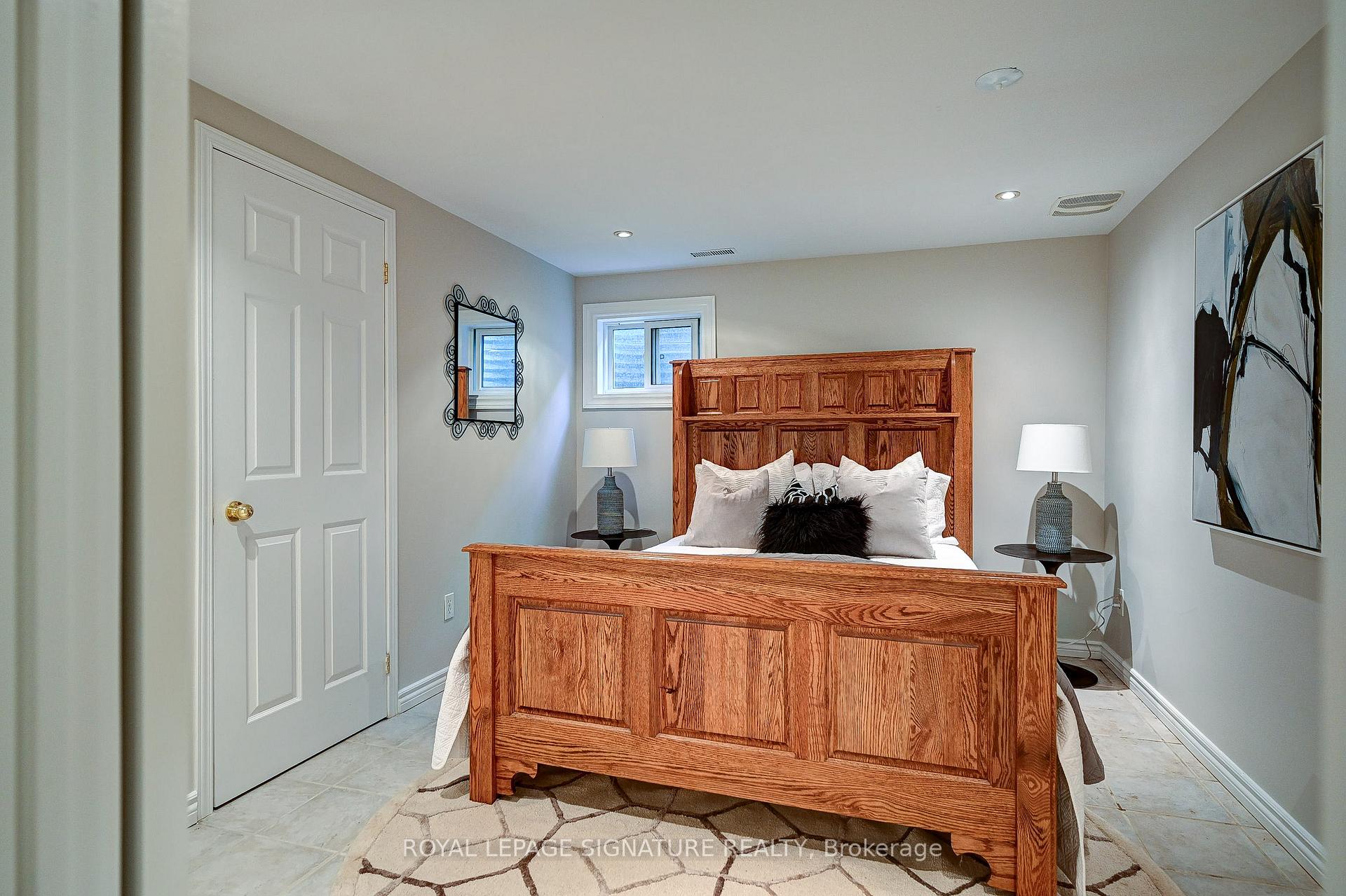 Photo 29 of 26 Oak Lea Circle, Markham, Markham Village — HOMEH