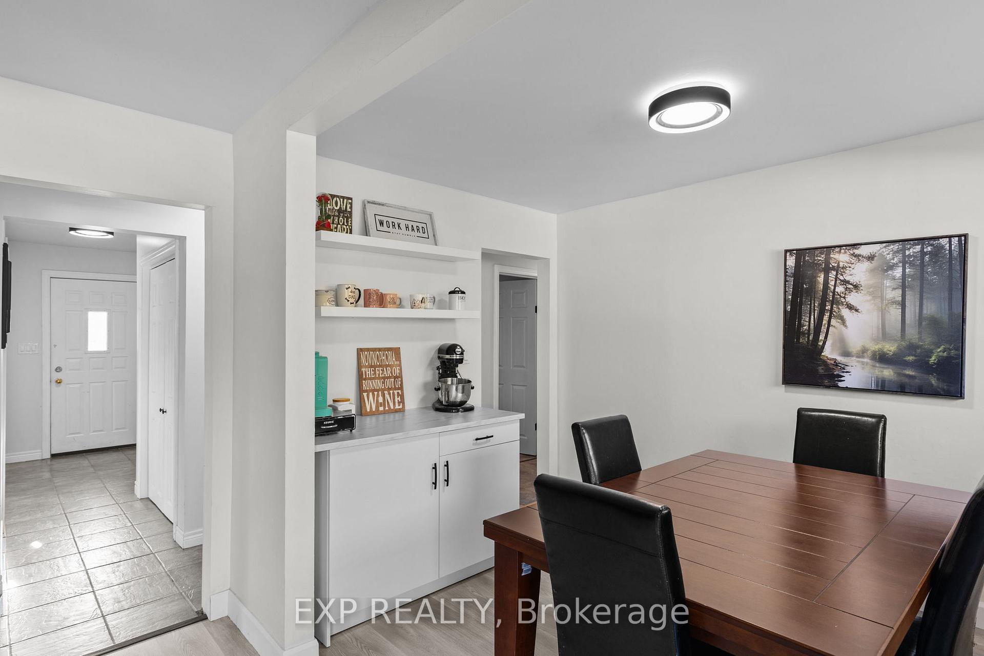 Photo 3 of 264 Warrington Road, Clearview, Stayner — HOMEH