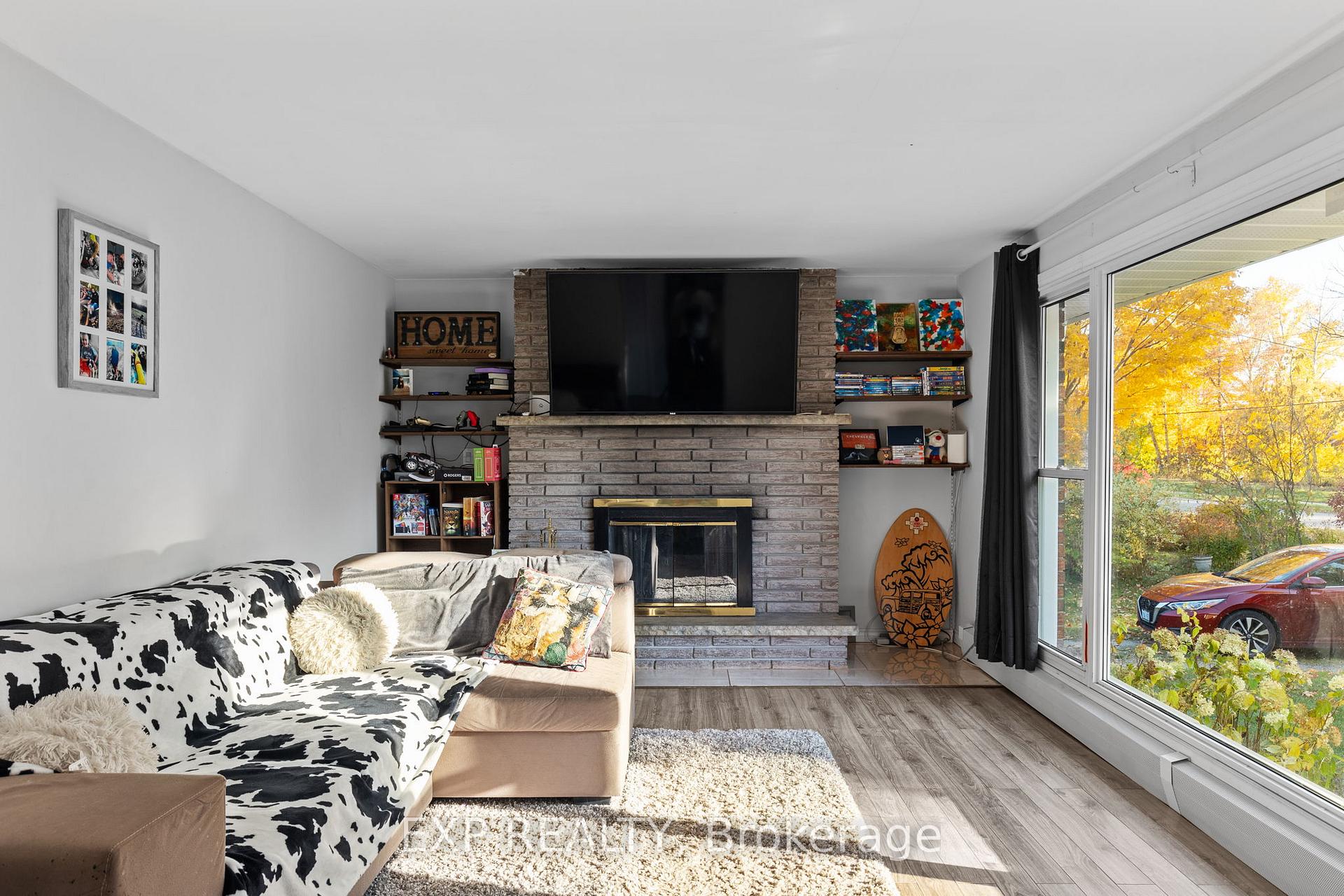 Photo 11 of 264 Warrington Road, Clearview, Stayner — HOMEH