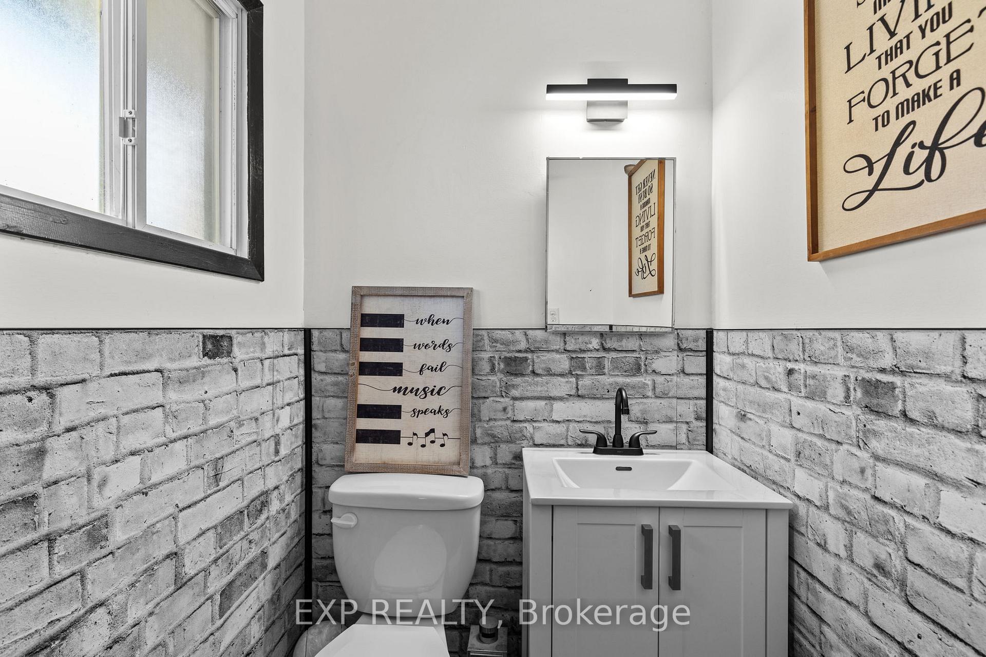 Photo 13 of 264 Warrington Road, Clearview, Stayner — HOMEH