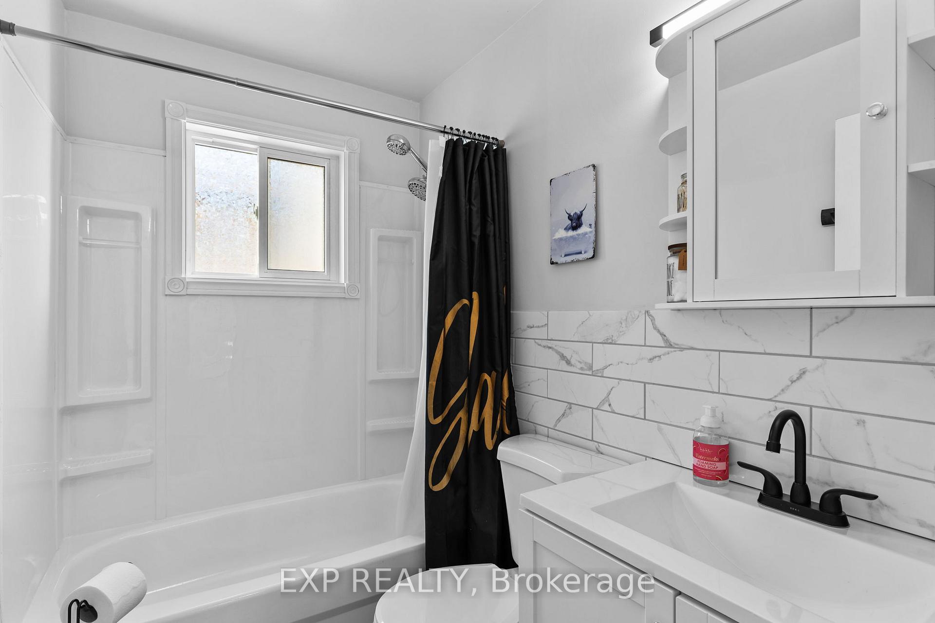 Photo 14 of 264 Warrington Road, Clearview, Stayner — HOMEH