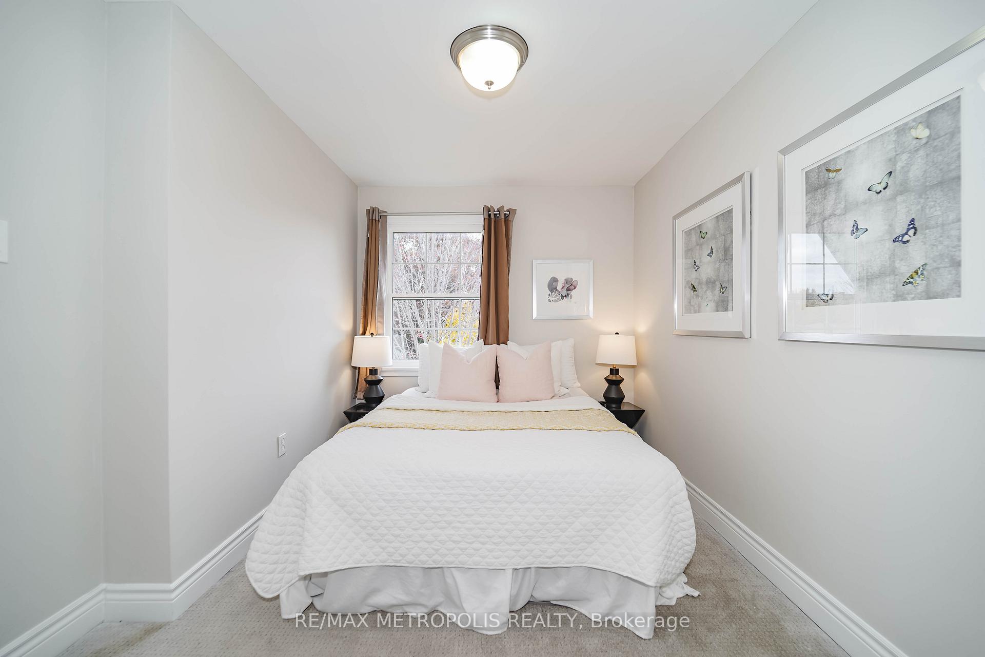 Photo 30 of 306 Lupin Drive, Whitby, Downtown Whitby — HOMEH