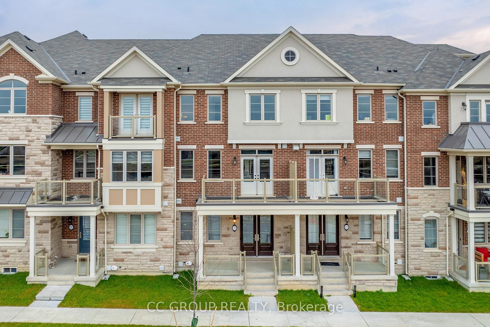 Photo 4 of 23 Murray Wellman Court, Markham, Cornell — HOMEH