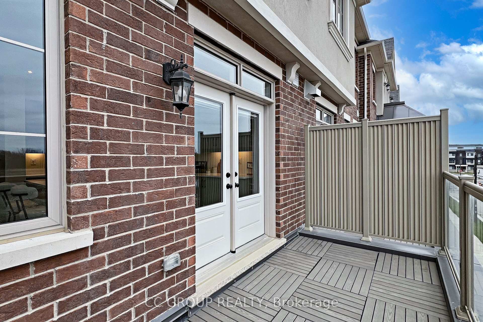 Photo 17 of 23 Murray Wellman Court, Markham, Cornell — HOMEH