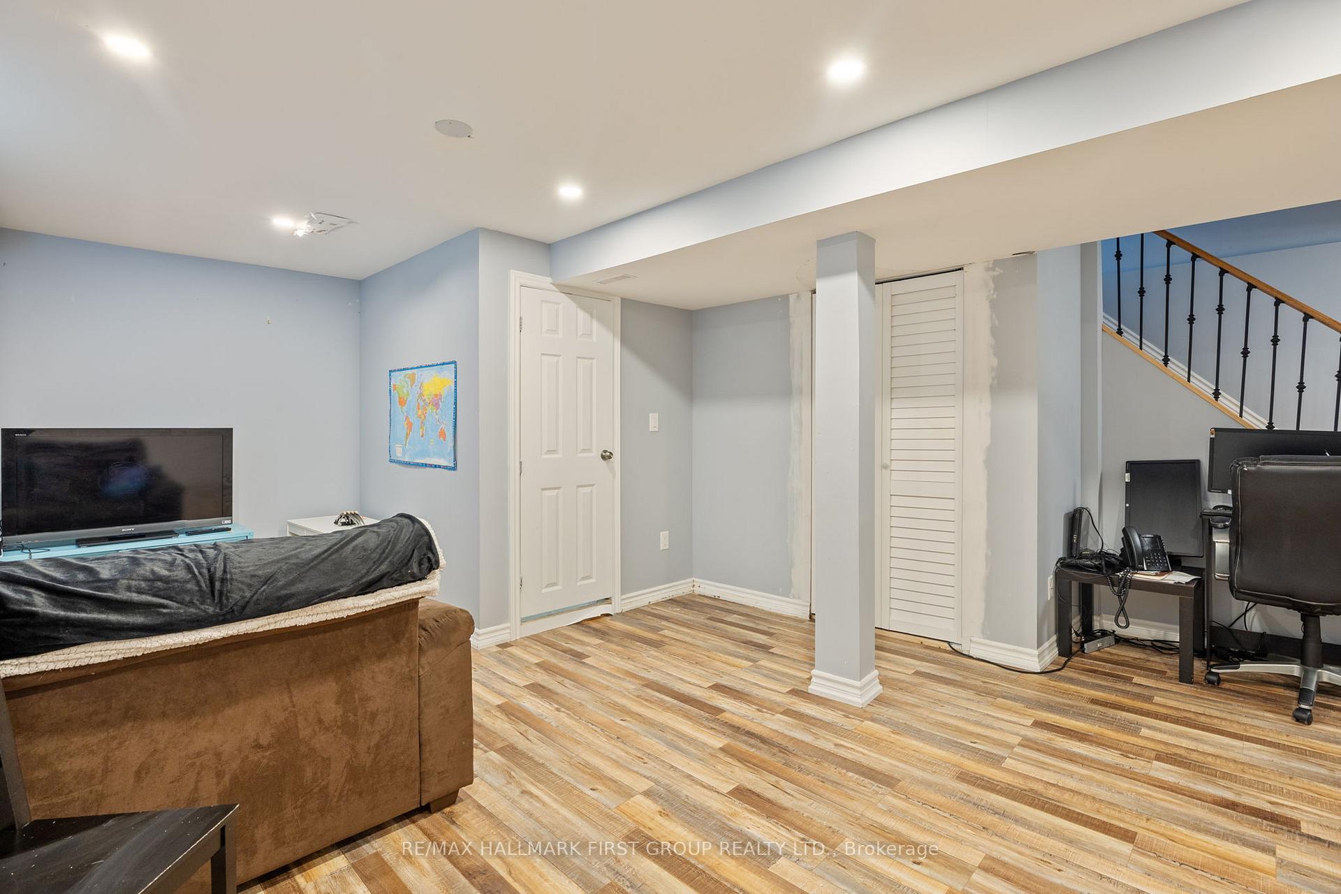 Photo 33 of 35 Radford Drive, Ajax, Central West — HOMEH