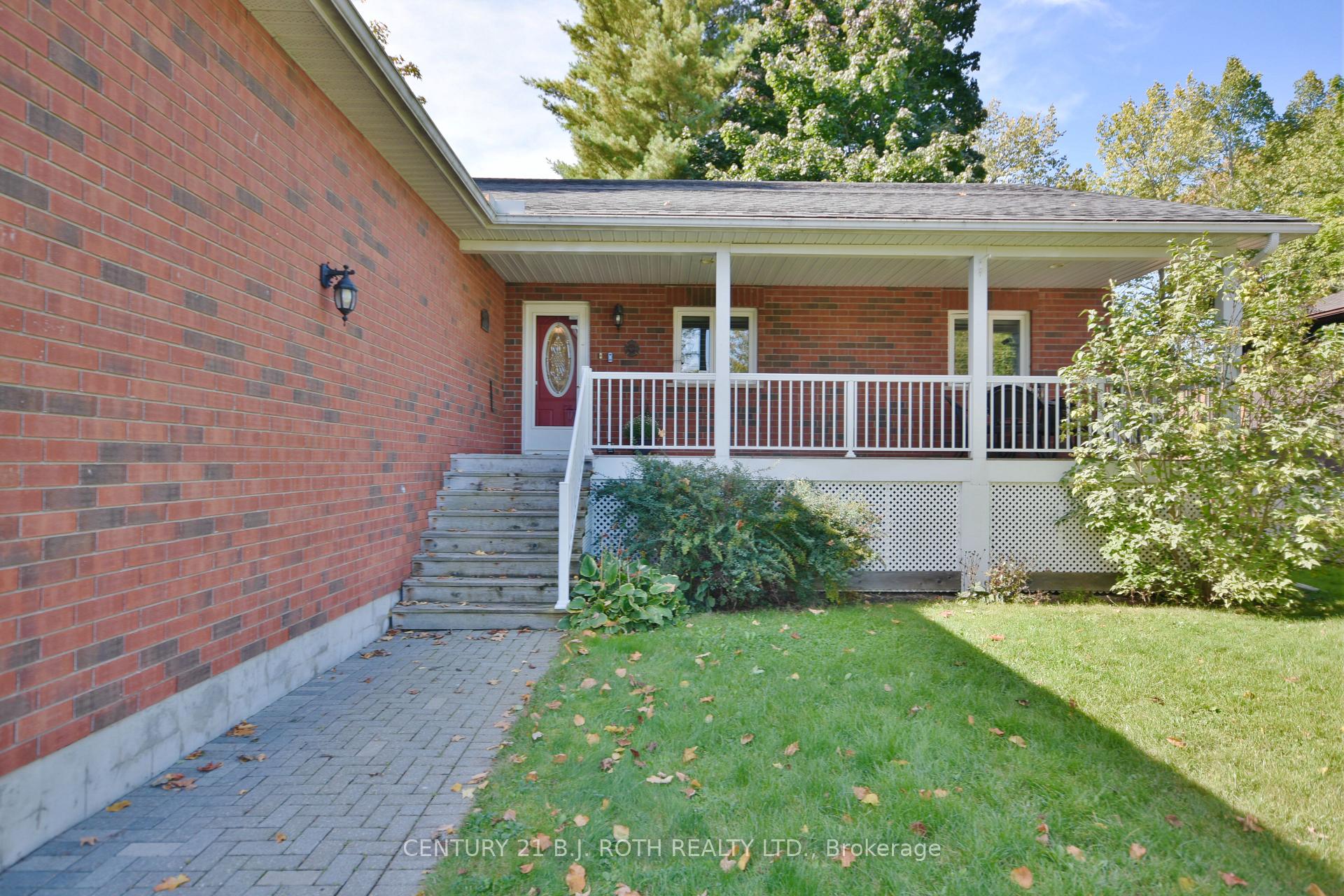 Photo 10 of 2226 Richard Street, Innisfil, Alcona — HOMEH