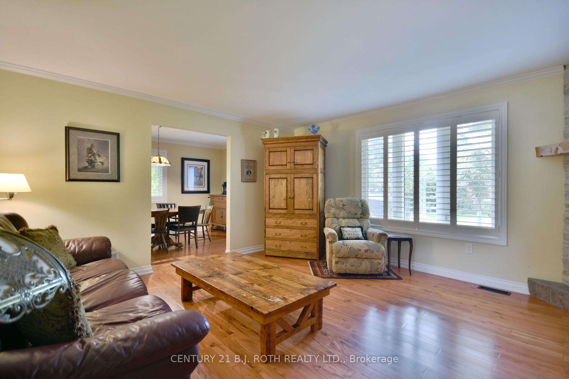 Photo 5 of 2226 Richard Street, Innisfil, Alcona — HOMEH