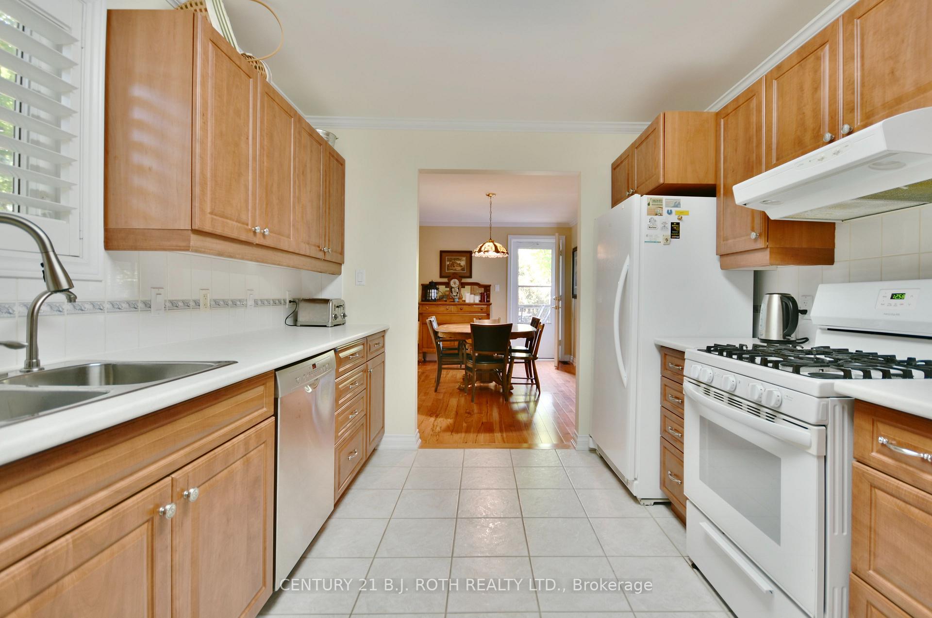 Photo 18 of 2226 Richard Street, Innisfil, Alcona — HOMEH