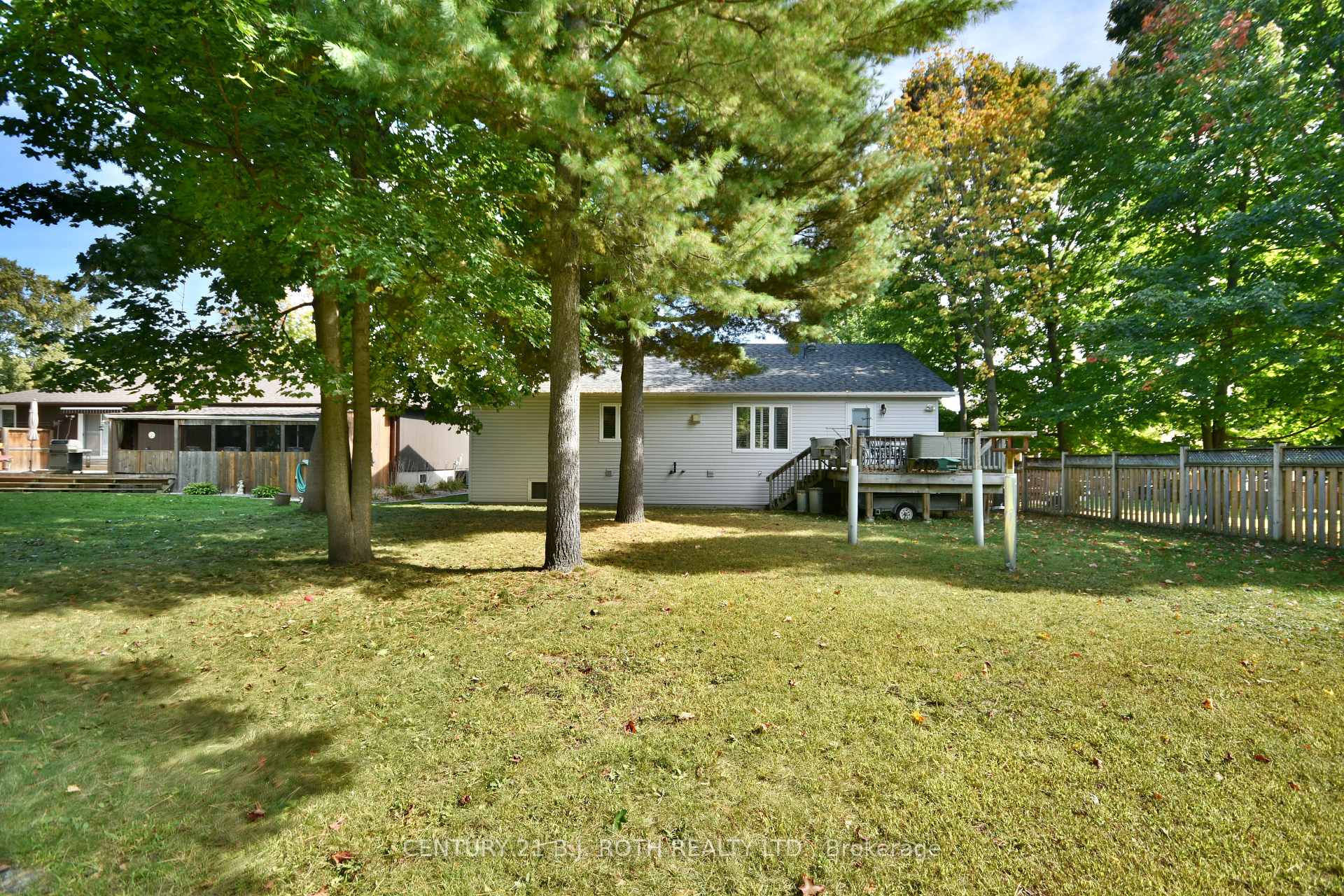 Photo 35 of 2226 Richard Street, Innisfil, Alcona — HOMEH