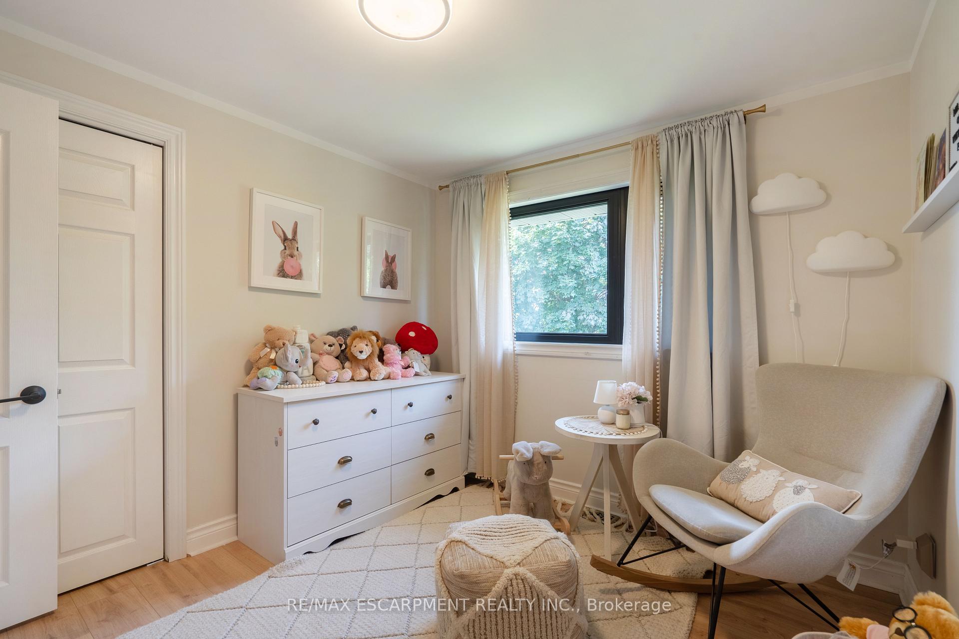 Photo 12 of 858 Fernhill Boulevard N, Oshawa, Northglen — HOMEH