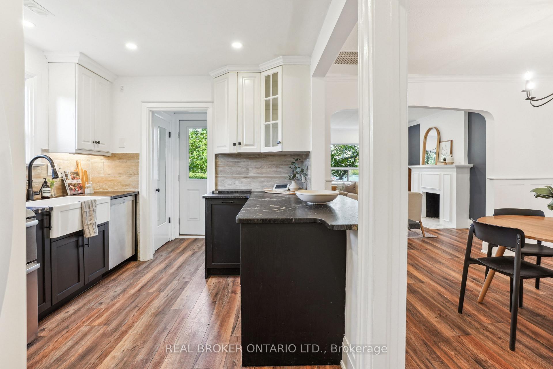 Photo 9 of 75 Rivercourt Boulevard, Toronto, East York — HOMEH