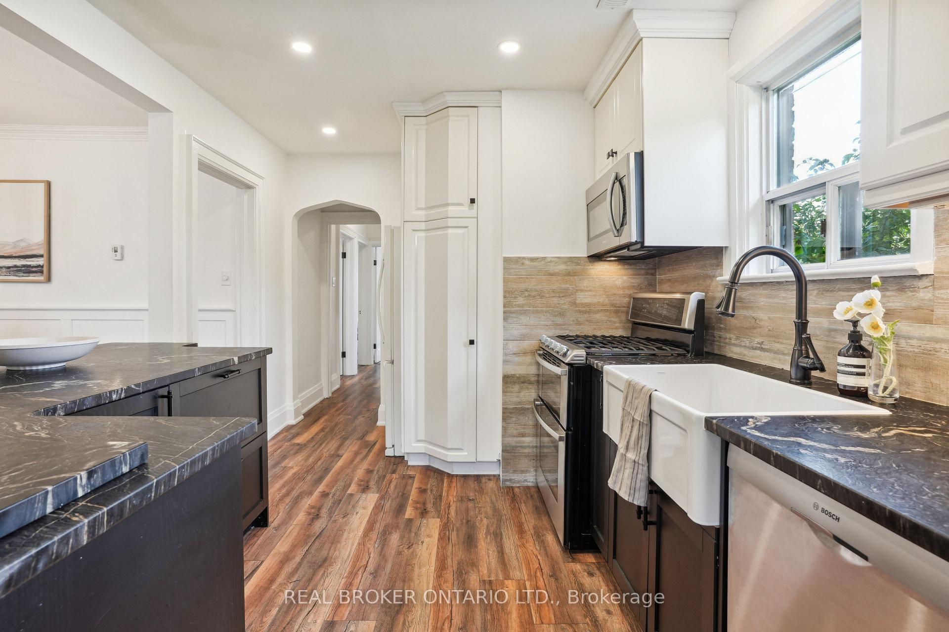 Photo 10 of 75 Rivercourt Boulevard, Toronto, East York — HOMEH