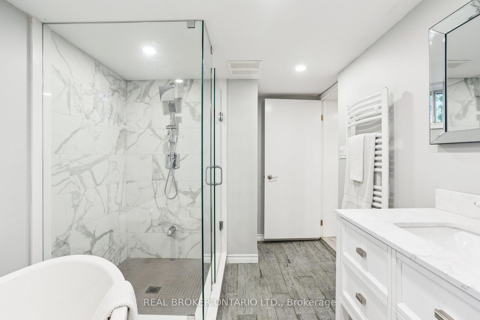 Photo 33 of 75 Rivercourt Boulevard, Toronto, East York — HOMEH