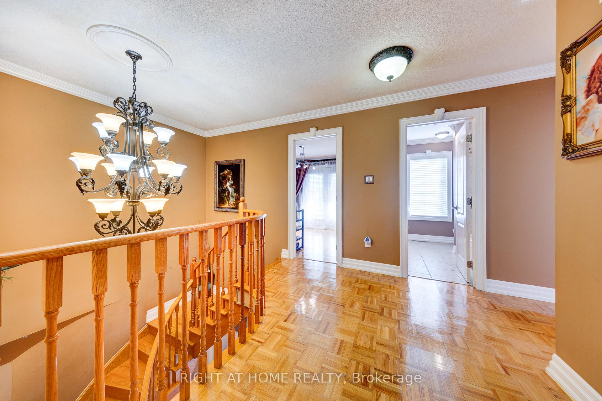 Photo 22 of 90 Cormorant Crescent, Vaughan, Vellore Village — HOMEH