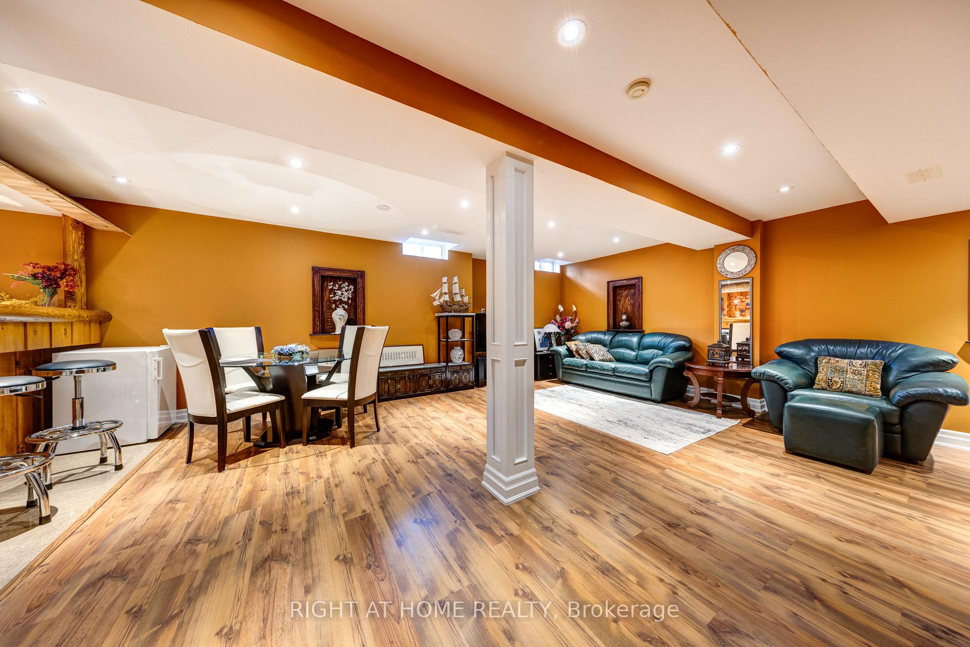 Photo 29 of 90 Cormorant Crescent, Vaughan, Vellore Village — HOMEH