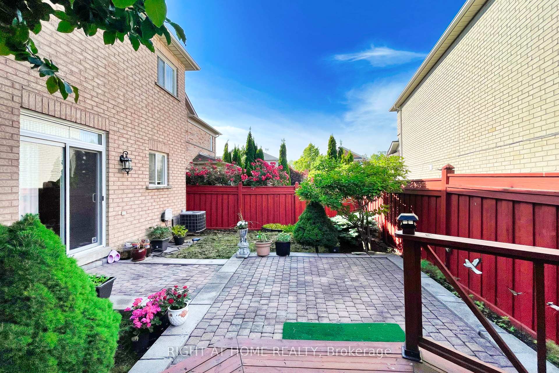 Photo 34 of 90 Cormorant Crescent, Vaughan, Vellore Village — HOMEH