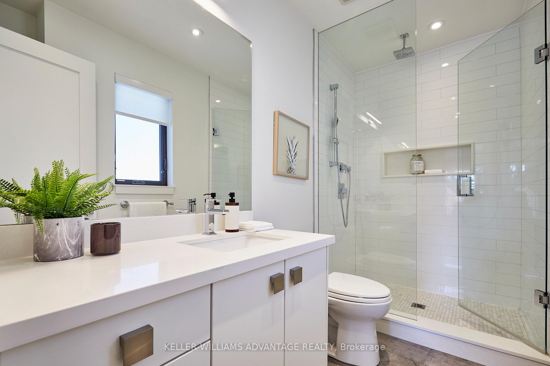 Photo 28 of 18 Coxwell Boulevard, Toronto, East York — HOMEH