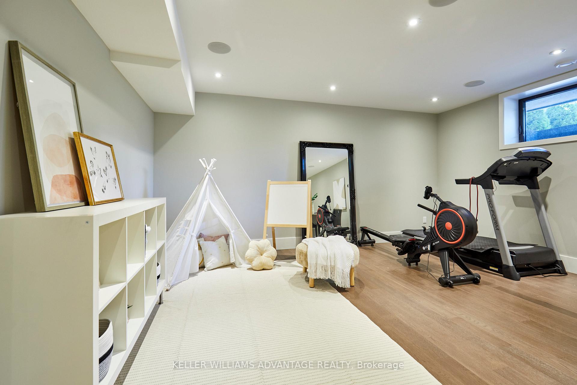 Photo 33 of 18 Coxwell Boulevard, Toronto, East York — HOMEH