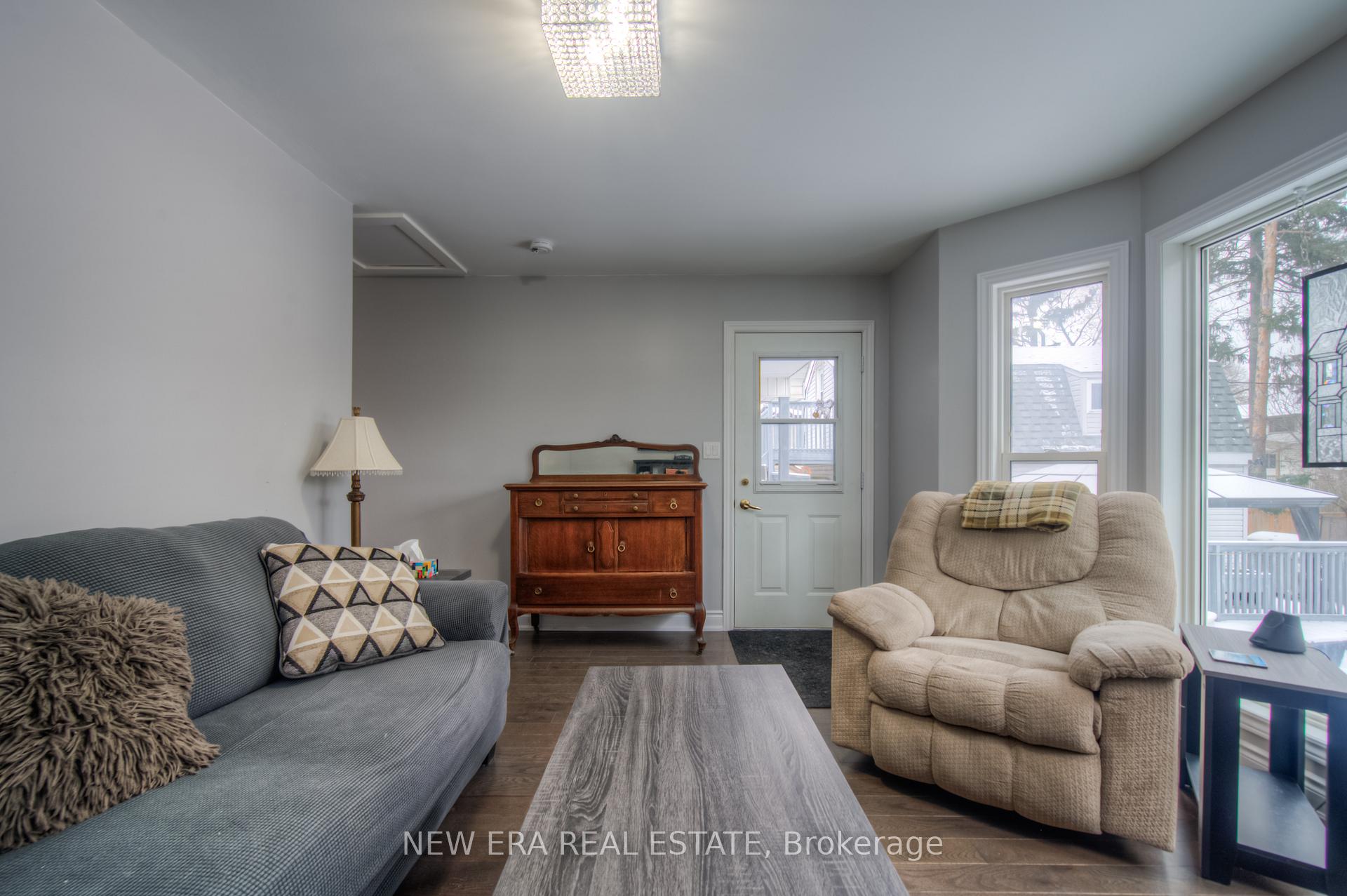Photo 10 of 55 Wellignton Street S, Hamilton, Kirkendall — HOMEH