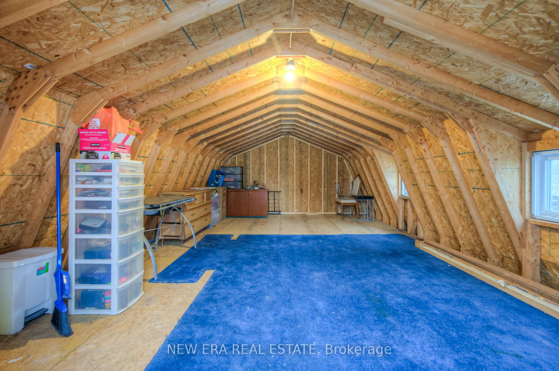 Photo 34 of 55 Wellignton Street S, Hamilton, Kirkendall — HOMEH