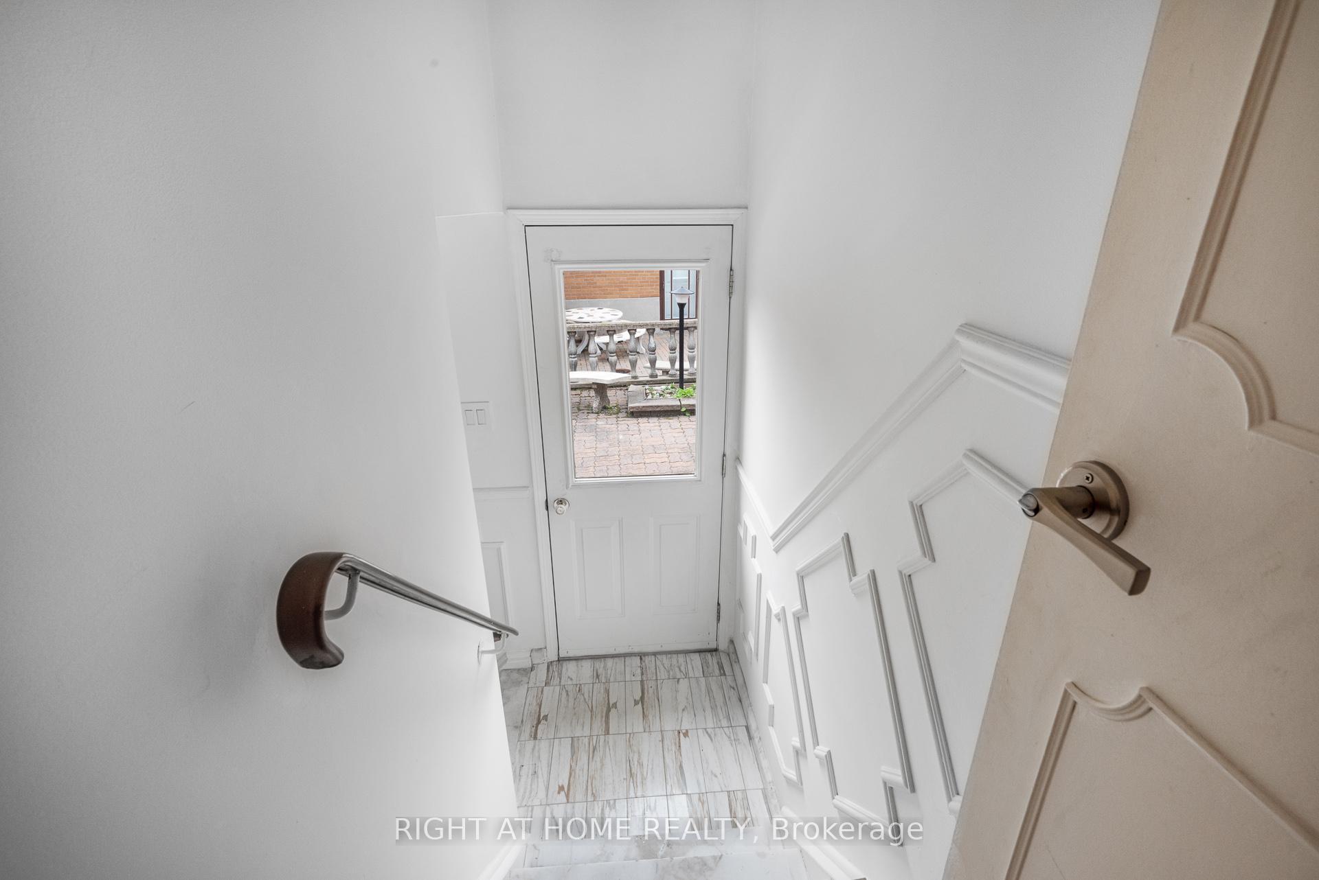 Photo 7 of 46 A Courton Drive, Scarborough, Wexford-Maryvale — HOMEH