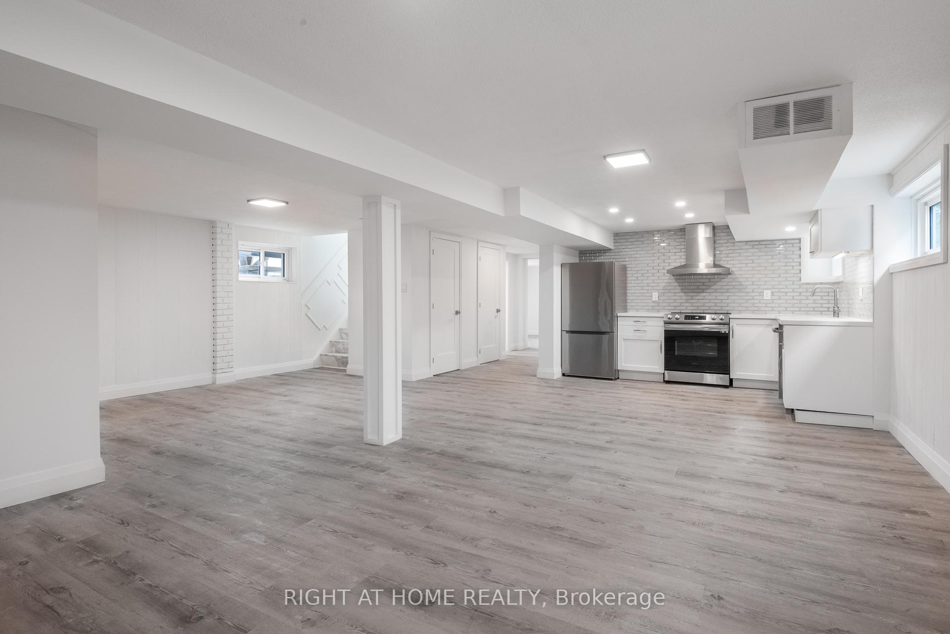 Photo 21 of 46 A Courton Drive, Scarborough, Wexford-Maryvale — HOMEH