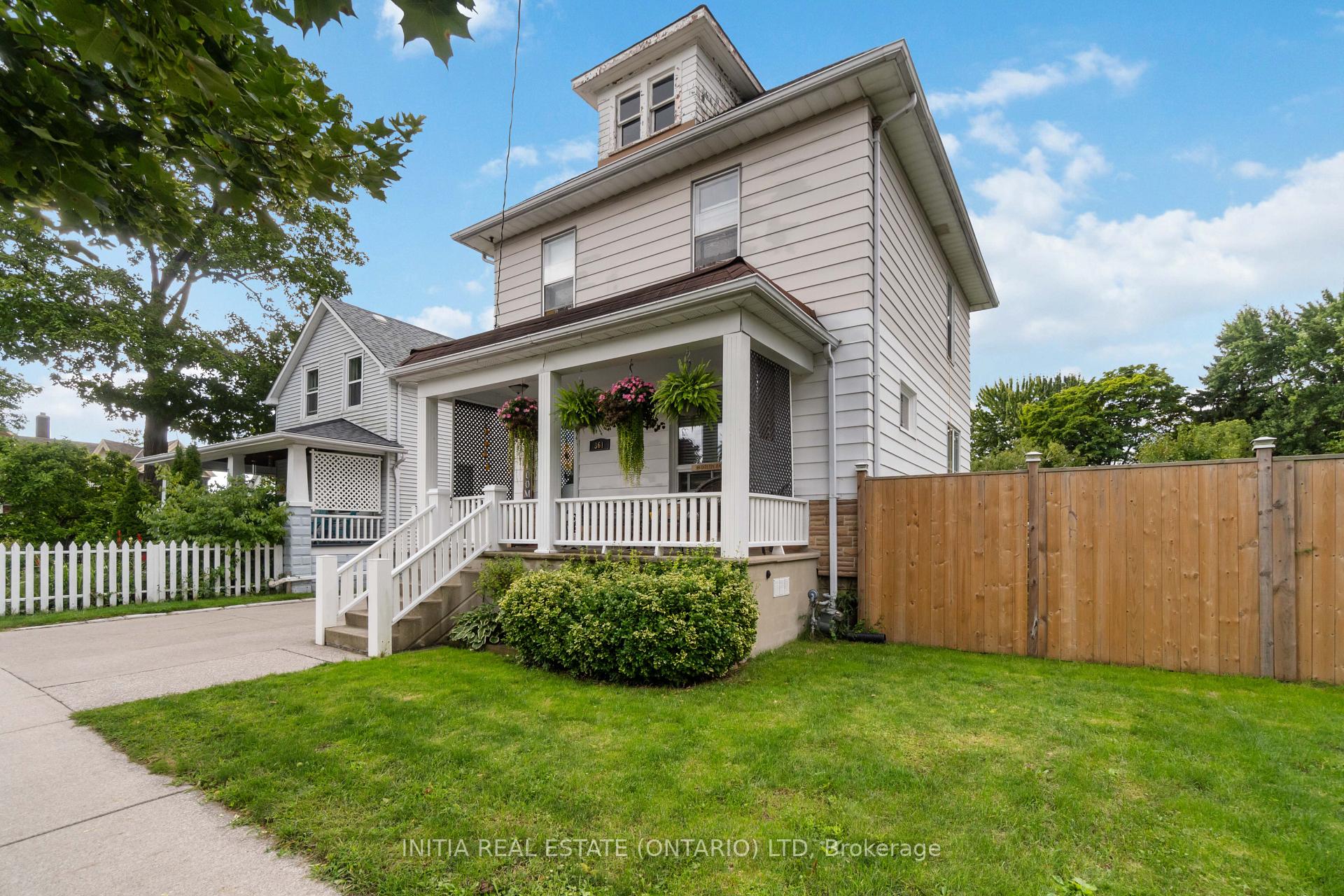 Photo 2 of 361 Devine Street, Sarnia — HOMEH