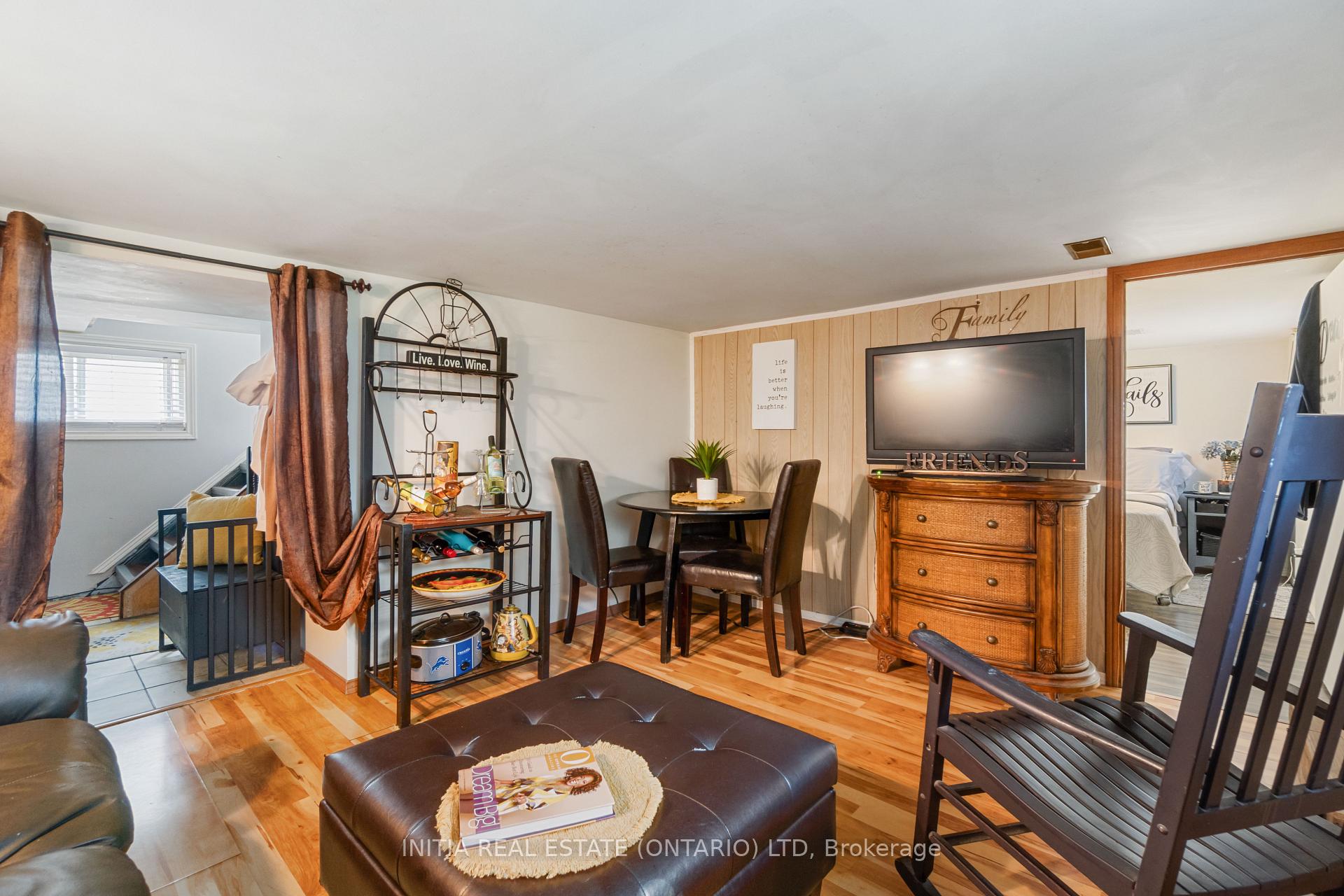 Photo 16 of 361 Devine Street, Sarnia — HOMEH